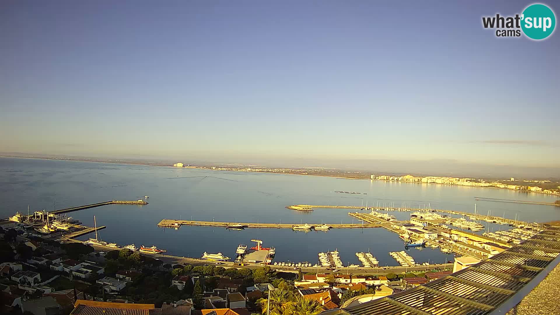 Roses – Puerto pesquero  y la bahía de Roses