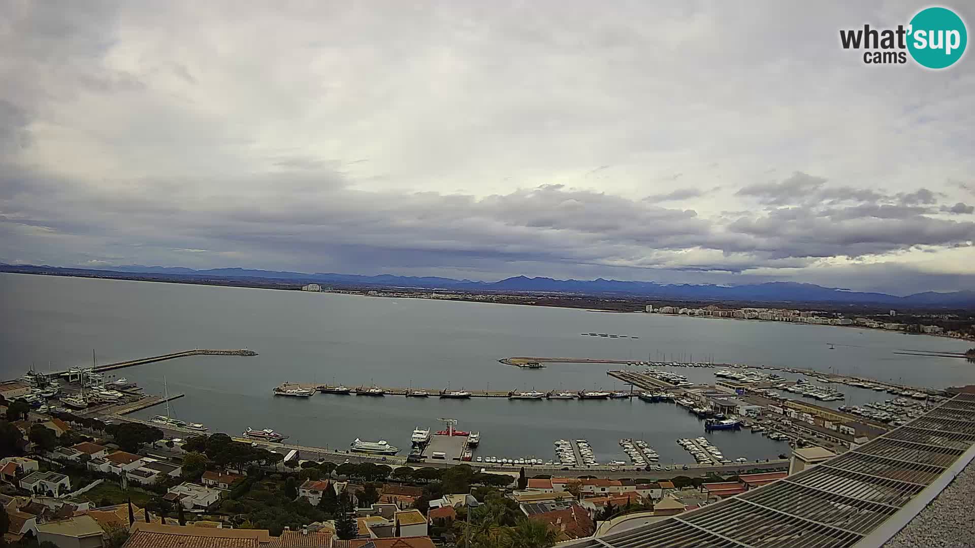 Roses – Porto di pesce e la baia