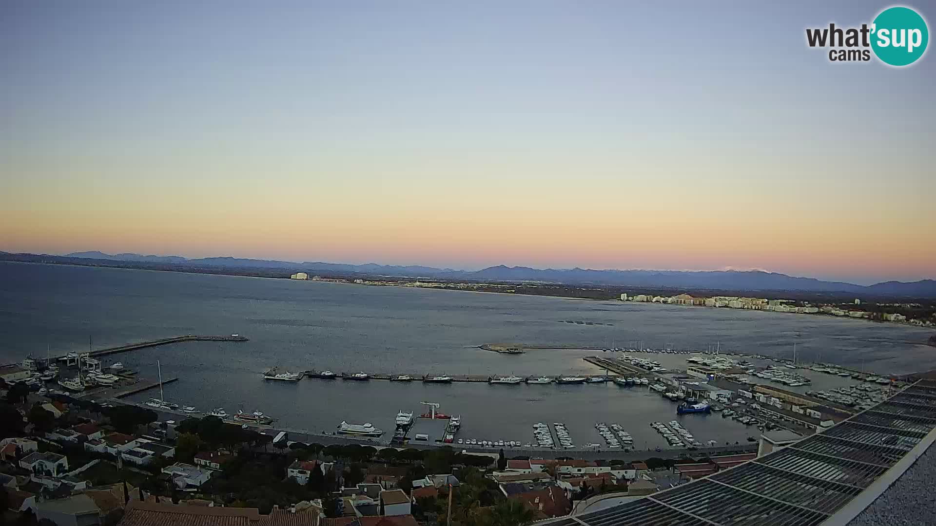 Roses – Porto di pesce e la baia