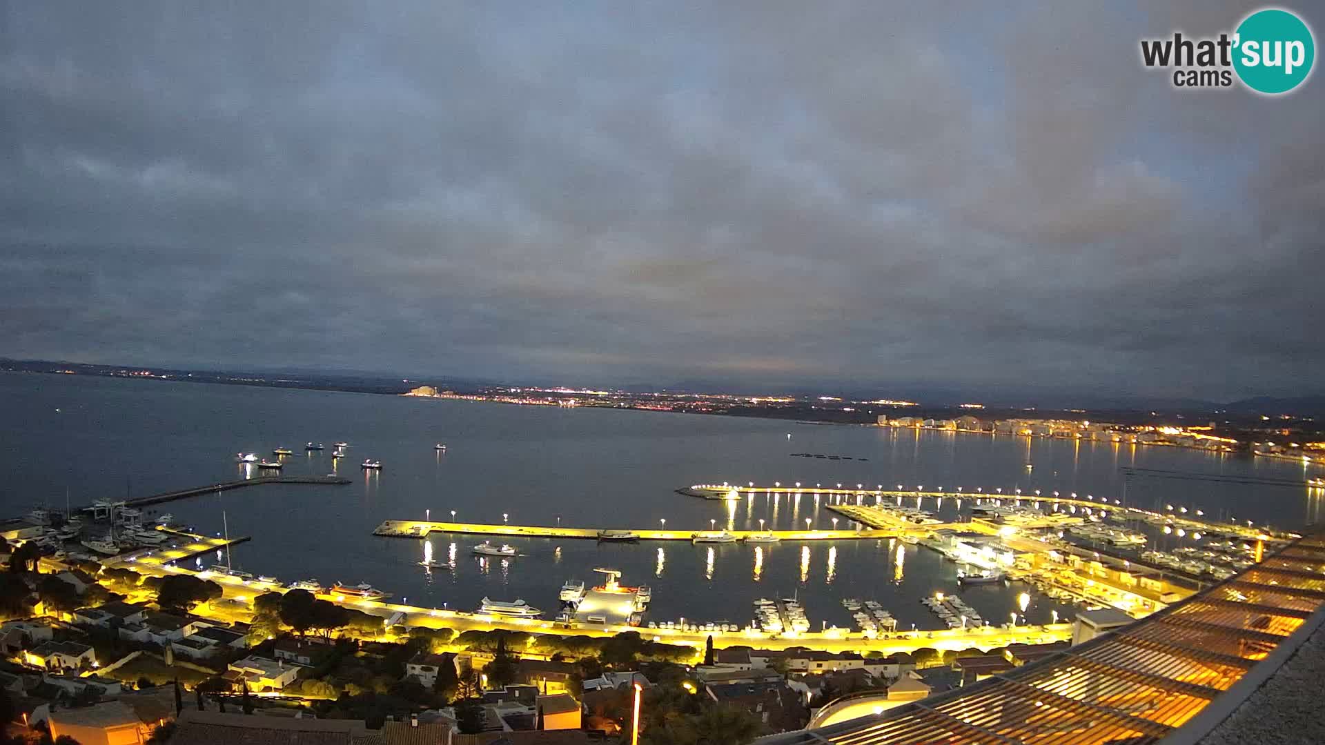 Roses – Ribiško pristanišče  in zaliv