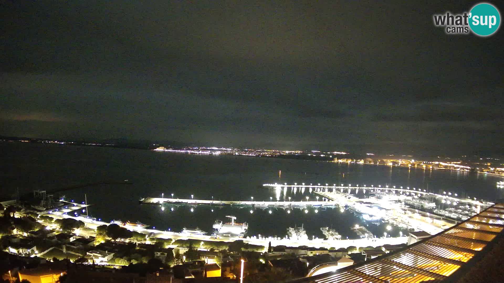 Roses – Ribiško pristanišče  in zaliv