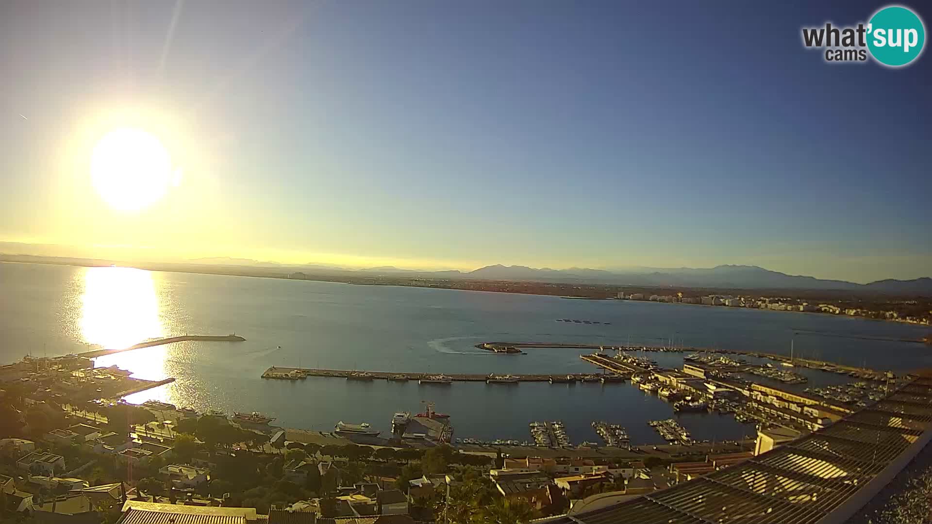 Roses – Puerto pesquero  y la bahía de Roses