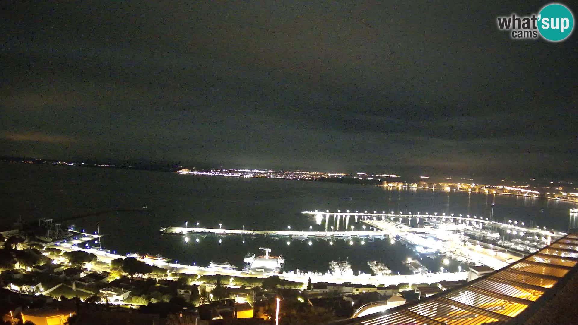 Livecam Hafen Roses – Fischereihafen und die Bucht