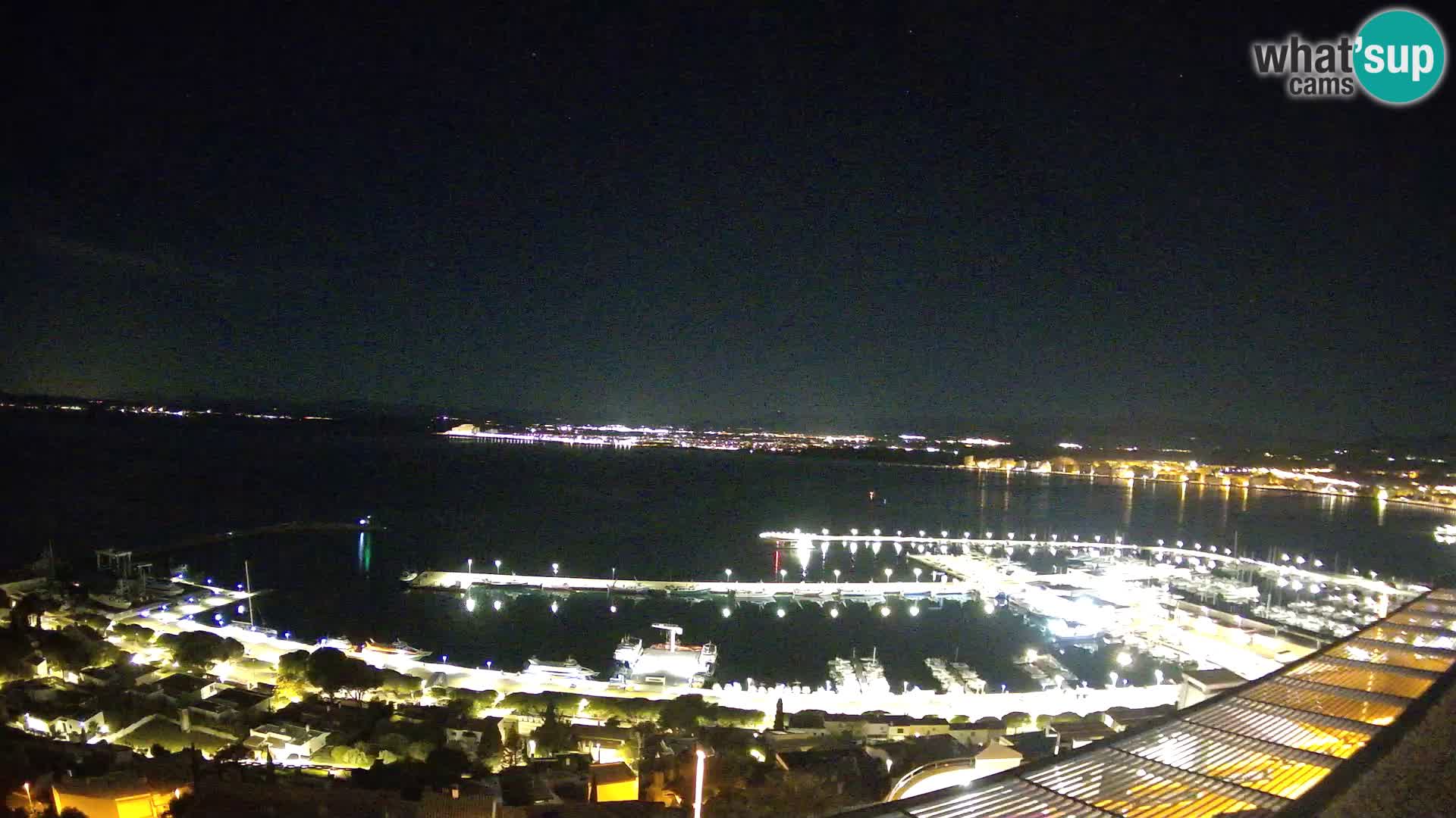 Roses –  Port de pêche  et la baie