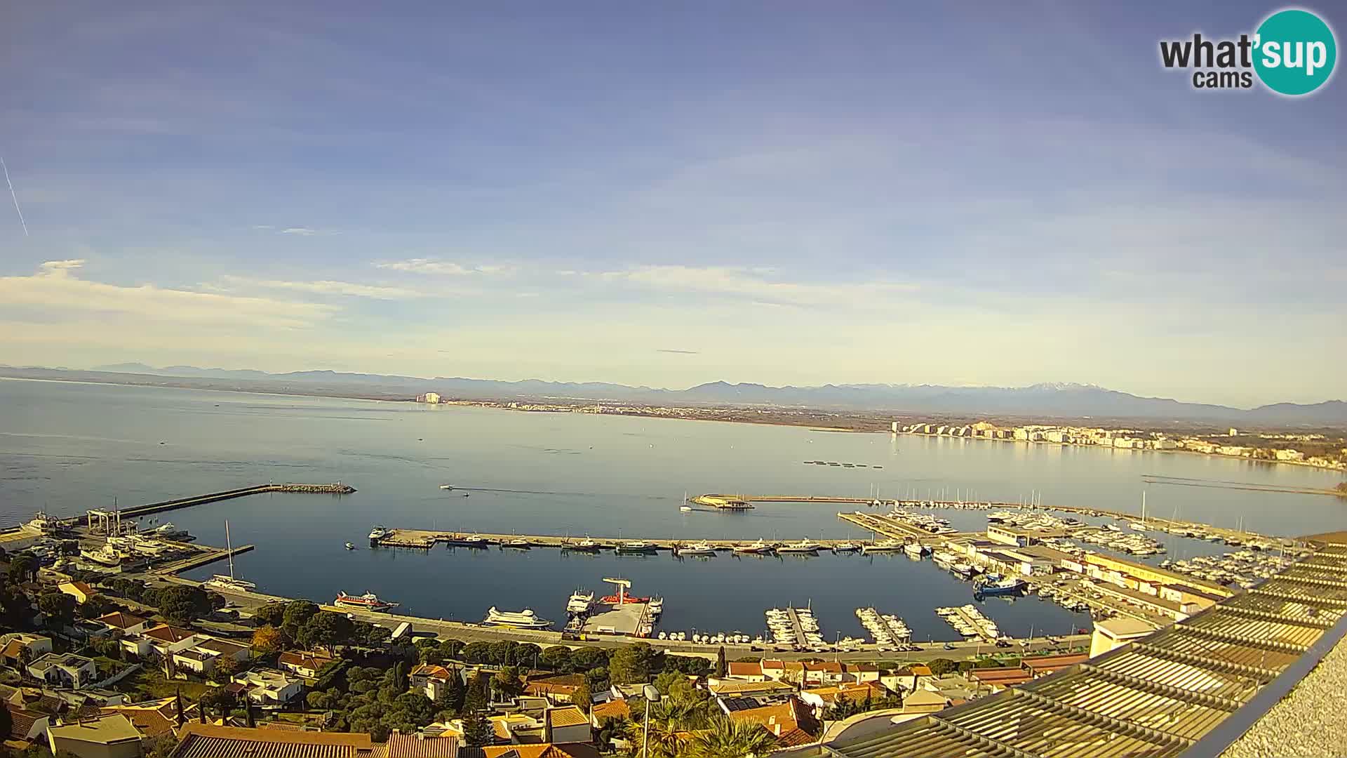 Livecam Hafen Roses – Fischereihafen und die Bucht