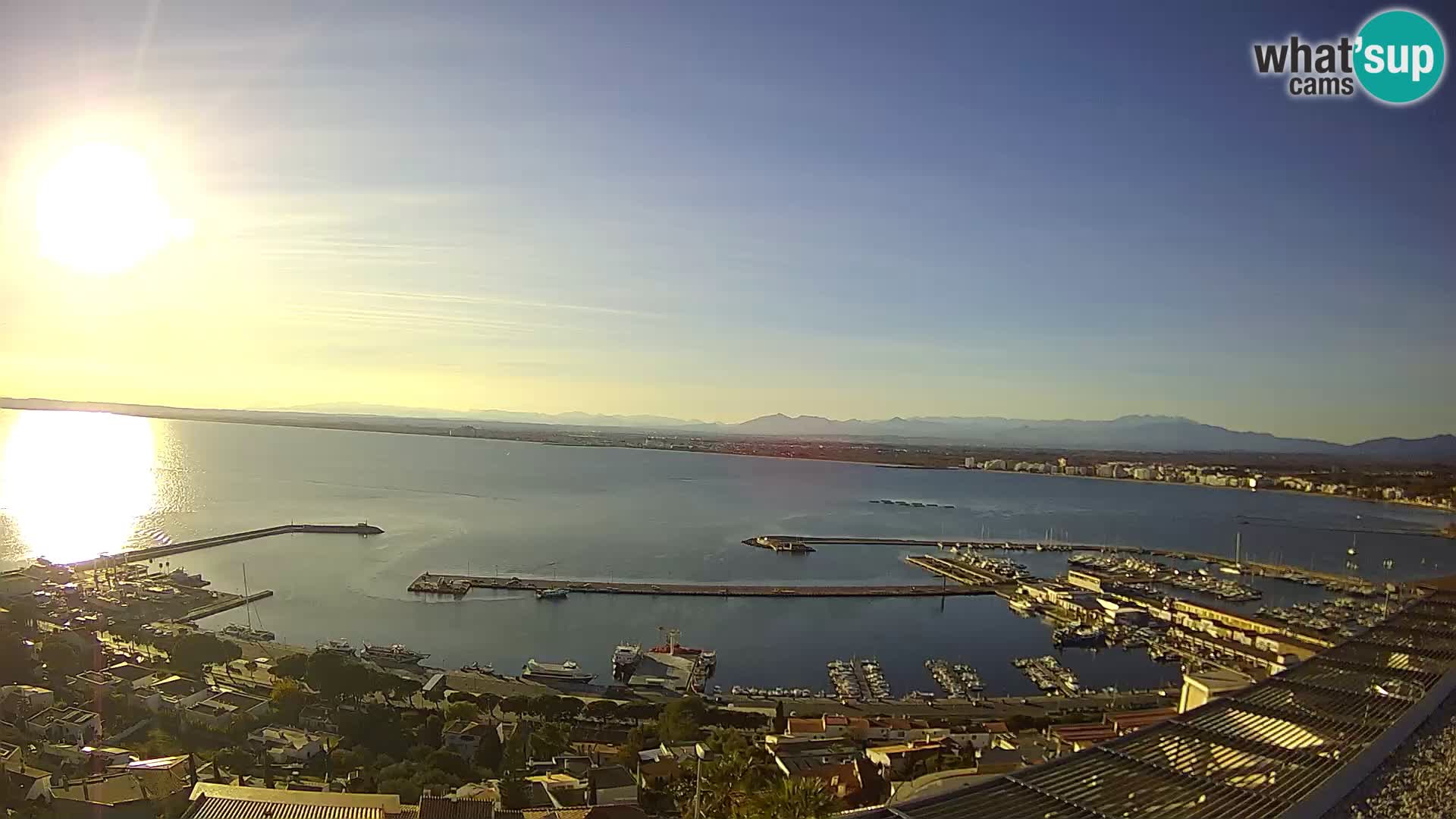 Roses – Ribiško pristanišče  in zaliv