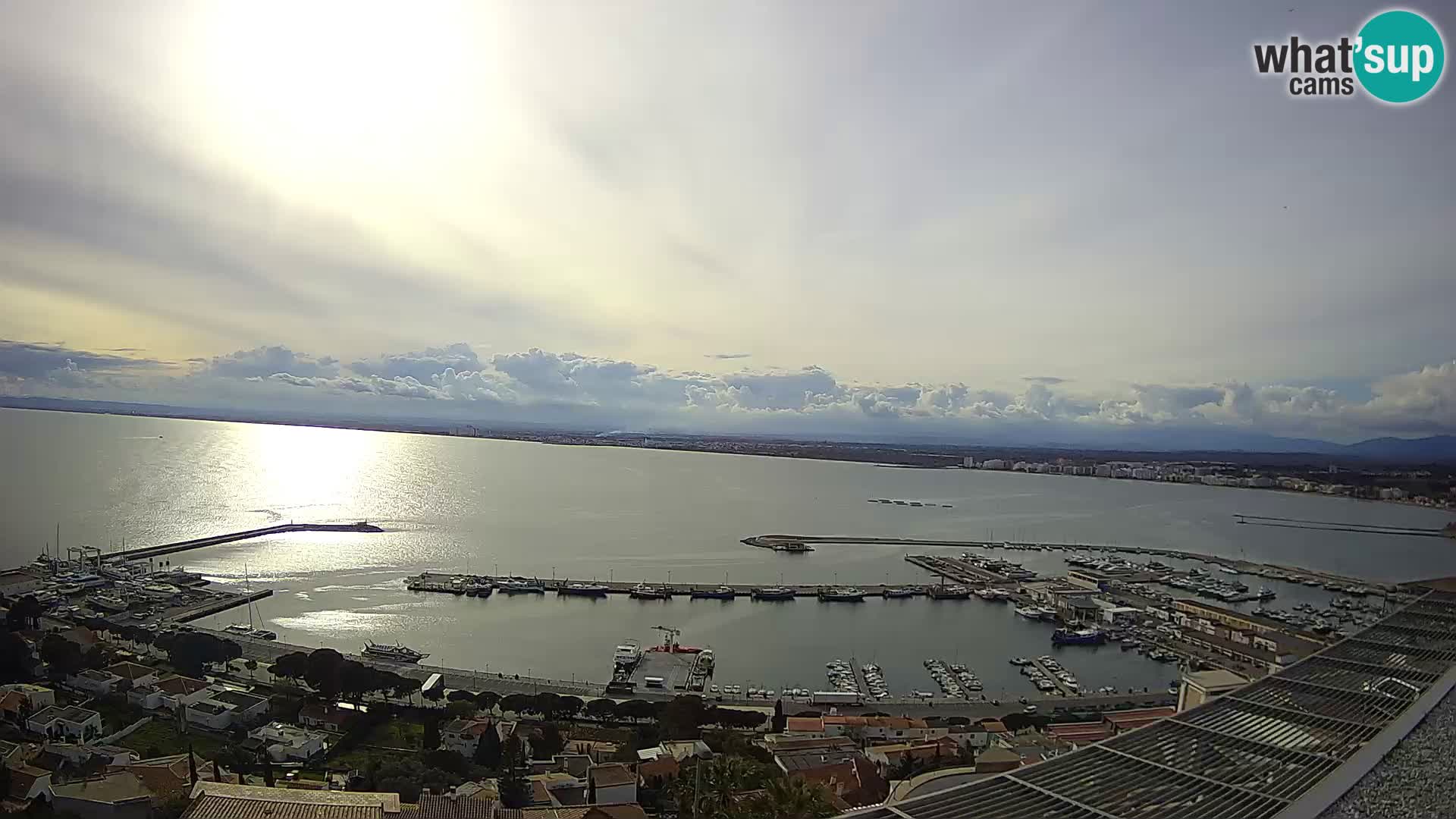 Roses – Puerto pesquero  y la bahía de Roses