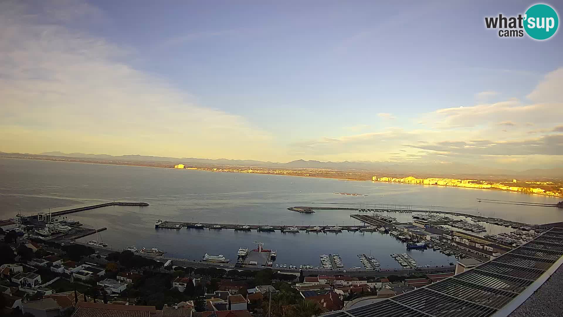 Roses – Port de pêche et la baie
