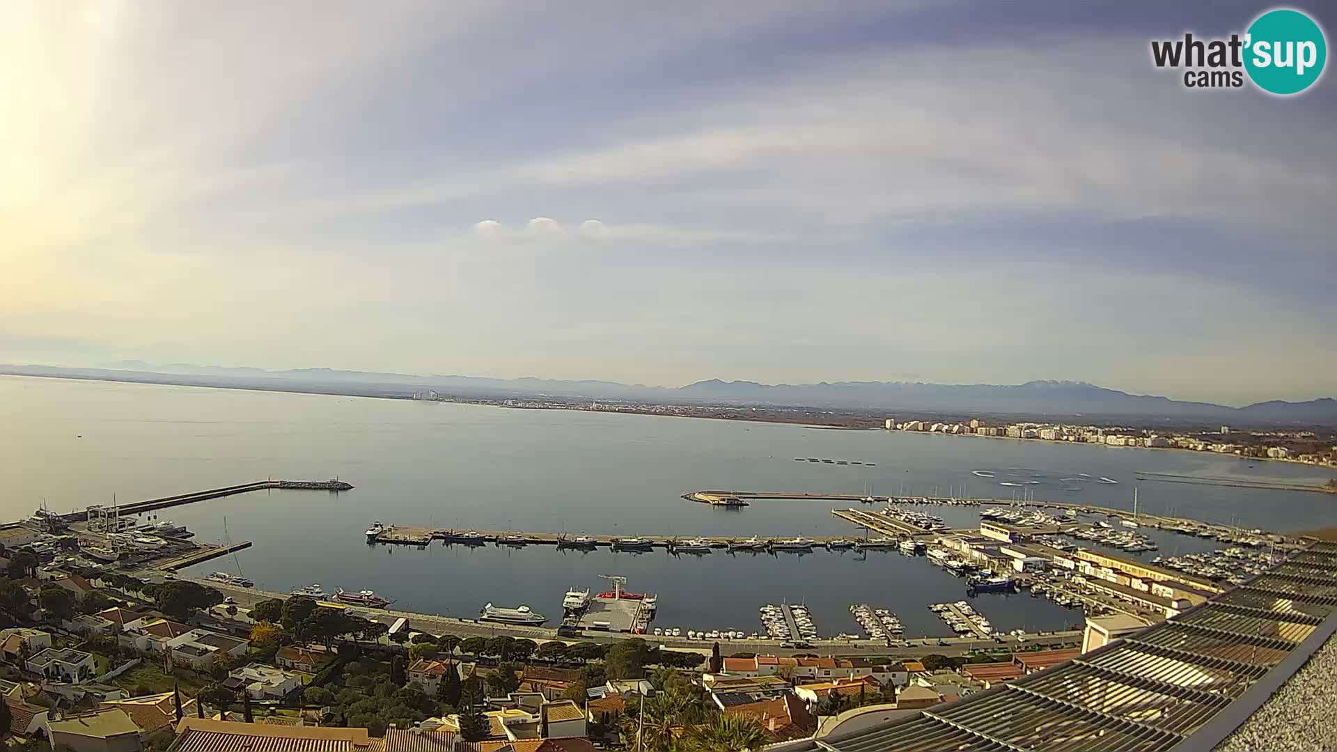 Roses –  Port de pêche  et la baie