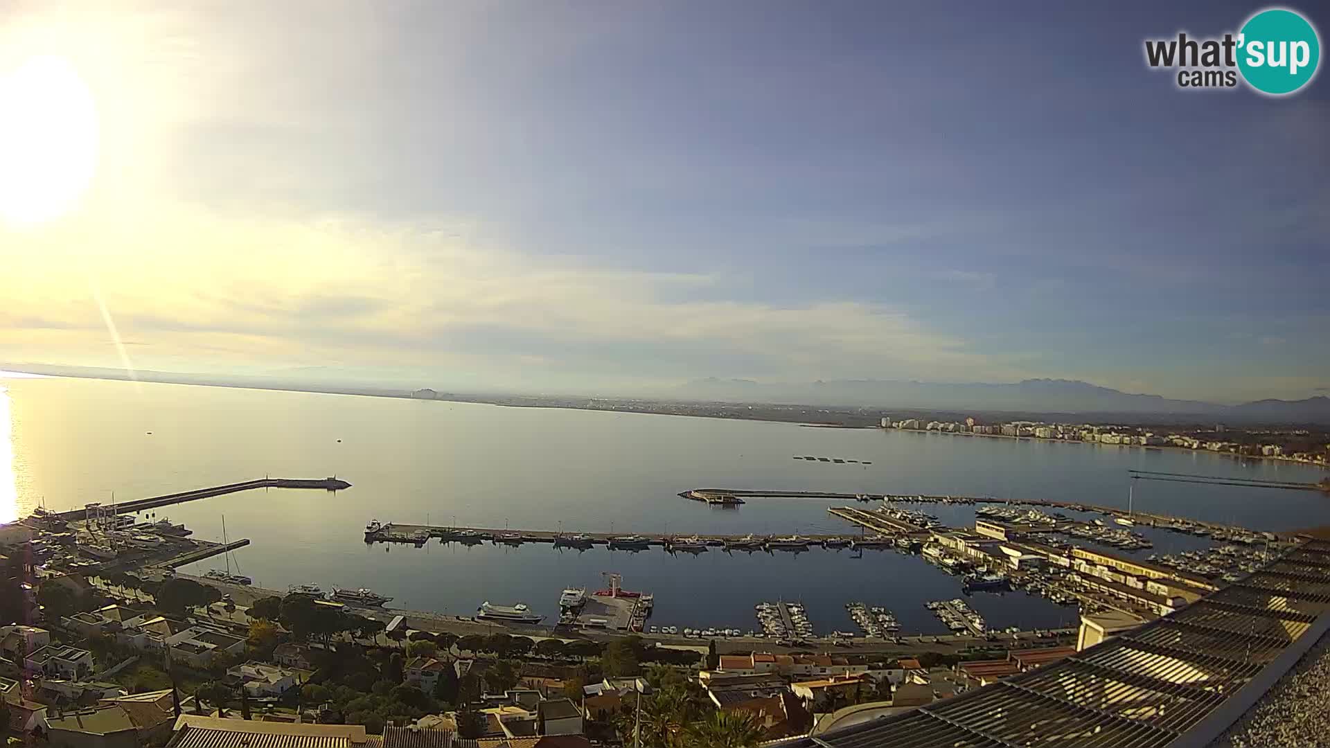 Roses –  Port de pêche  et la baie