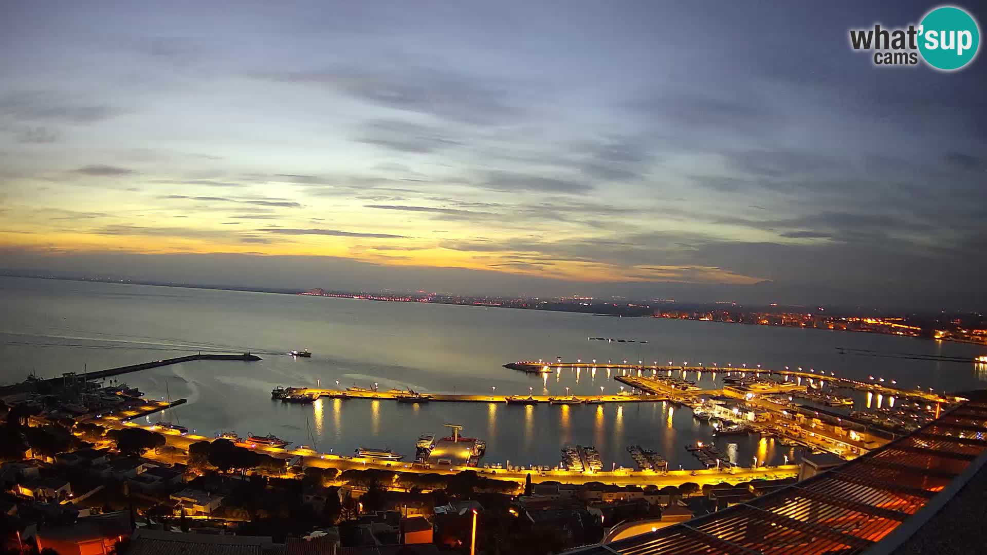 Roses – Ribiško pristanišče  in zaliv