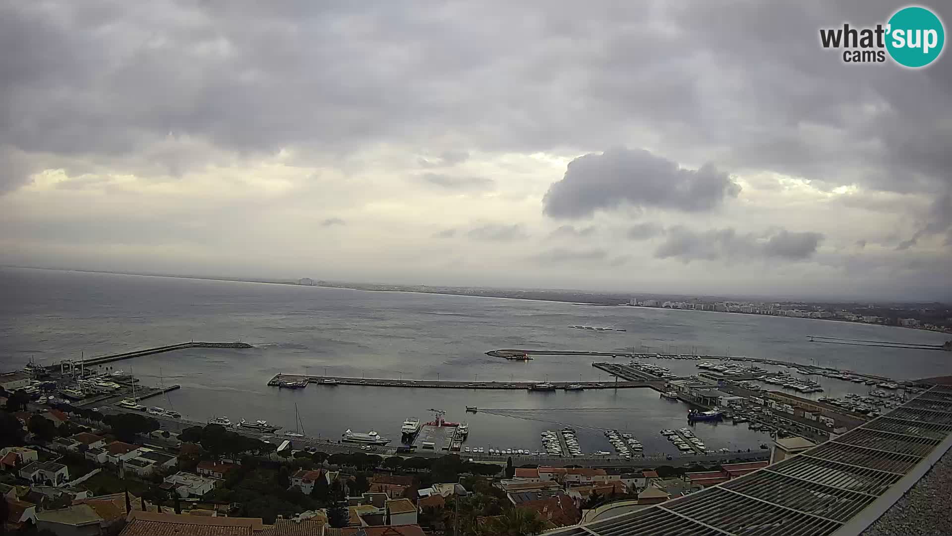 Roses – Ribiško pristanišče  in zaliv