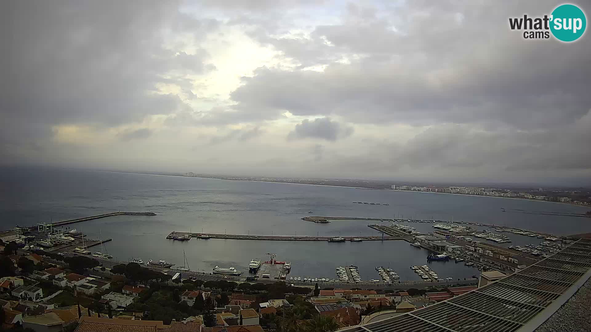 Roses –  Port de pêche  et la baie
