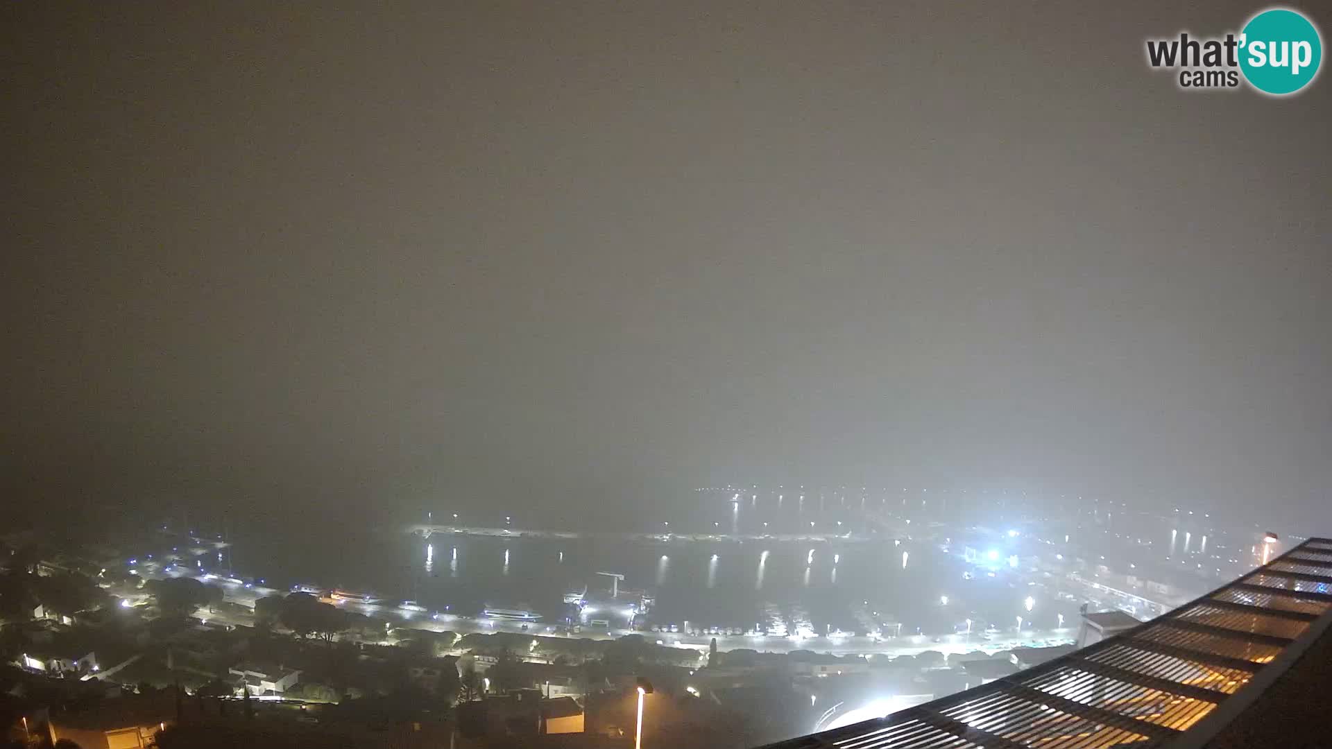 Roses – Puerto pesquero  y la bahía de Roses