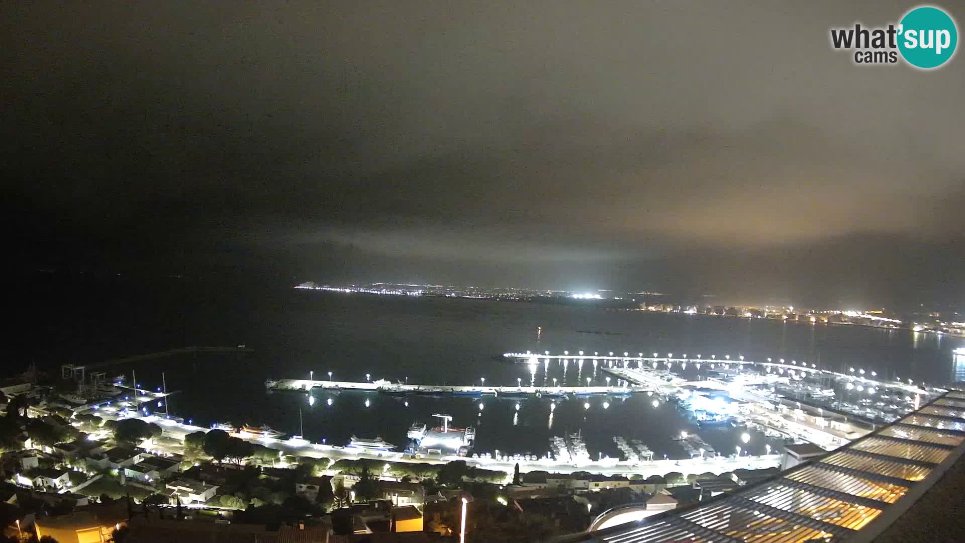 Livecam Hafen Roses – Fischereihafen und die Bucht