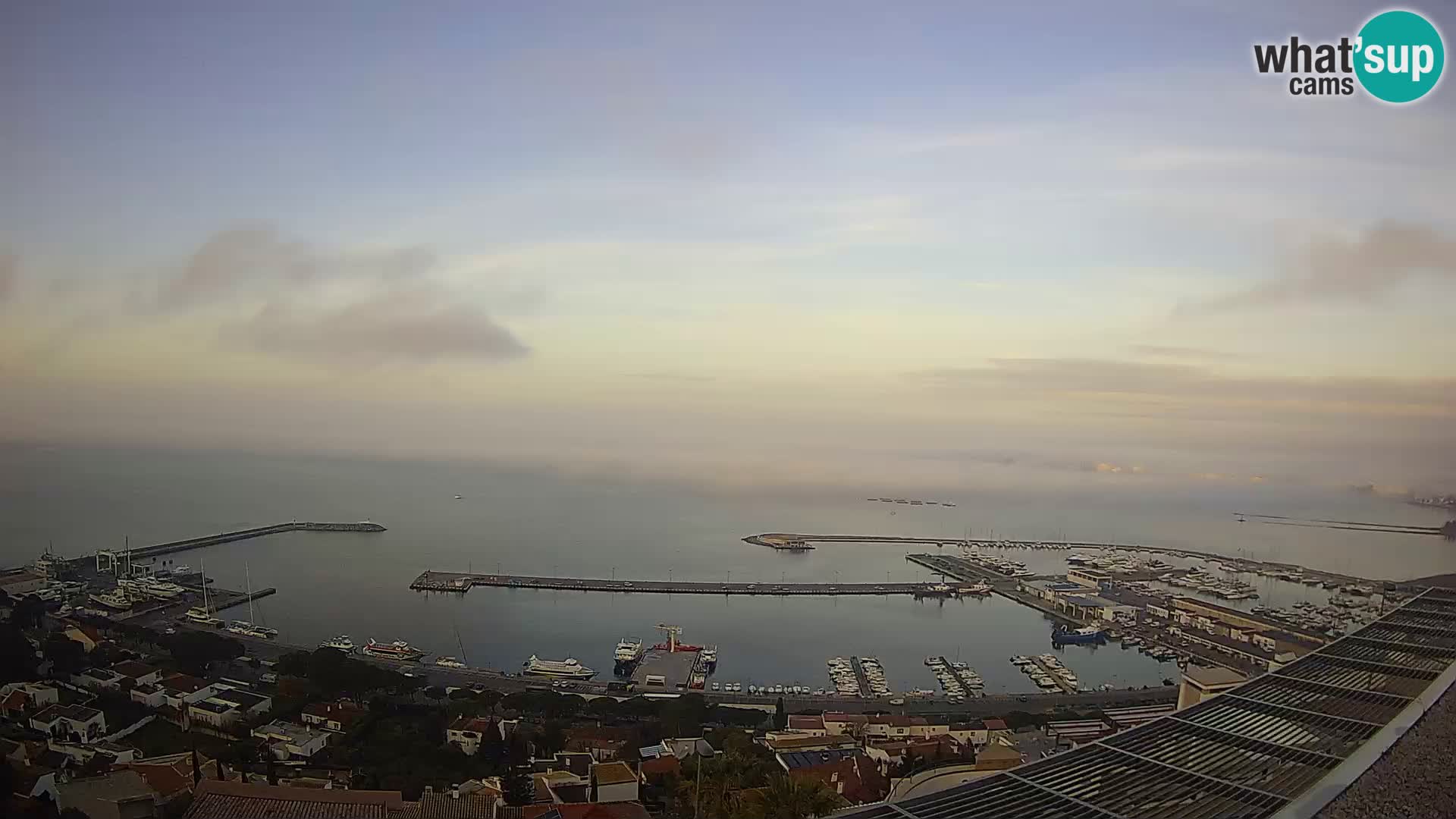 Roses – Puerto pesquero  y la bahía de Roses