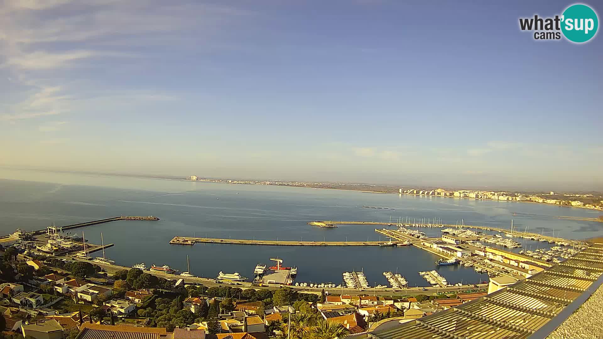 Roses – Puerto pesquero  y la bahía de Roses