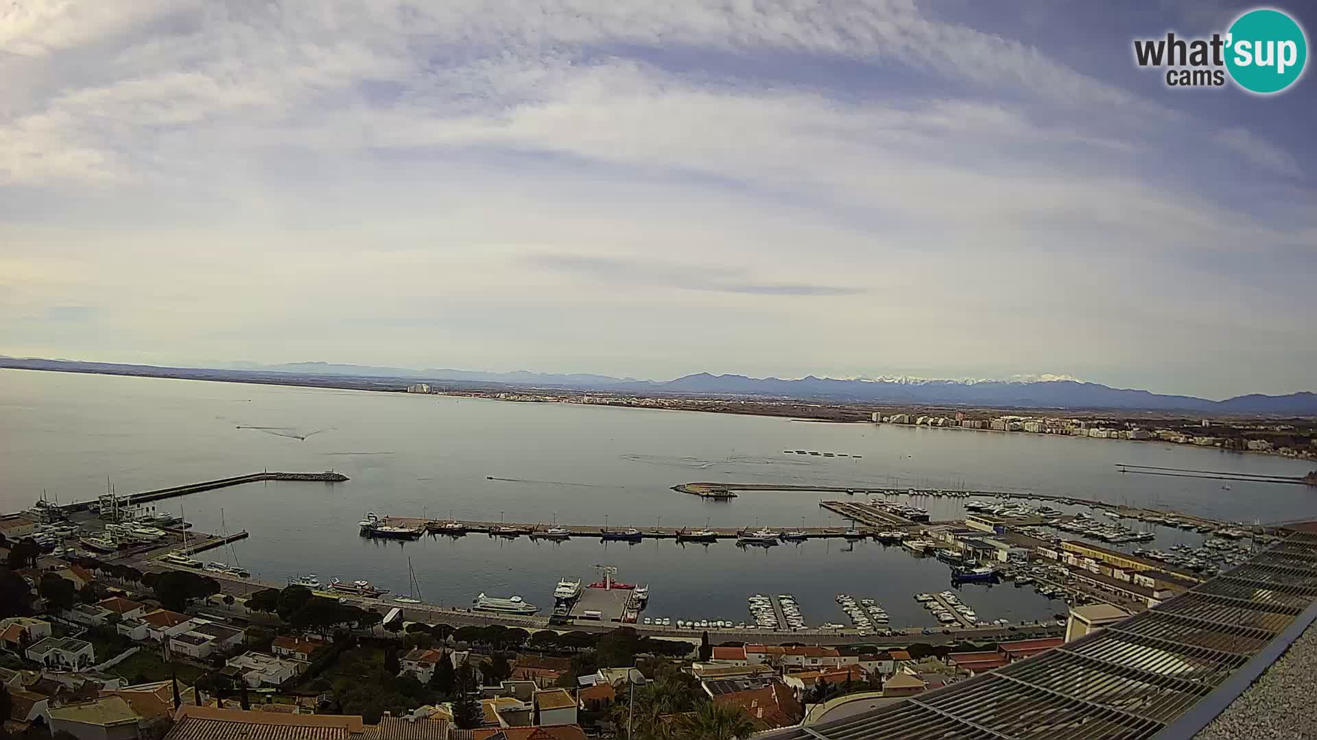 Roses – Puerto pesquero  y la bahía de Roses