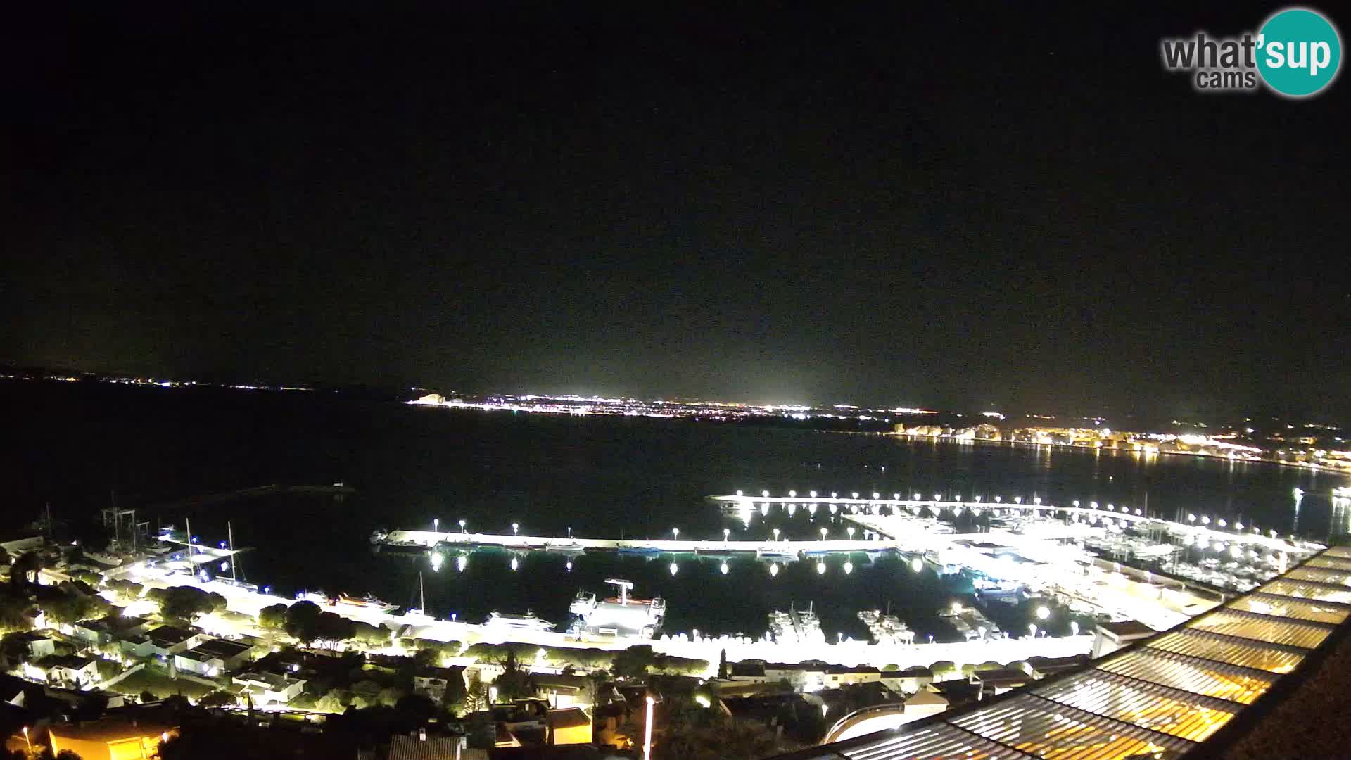 Roses – Puerto pesquero  y la bahía de Roses