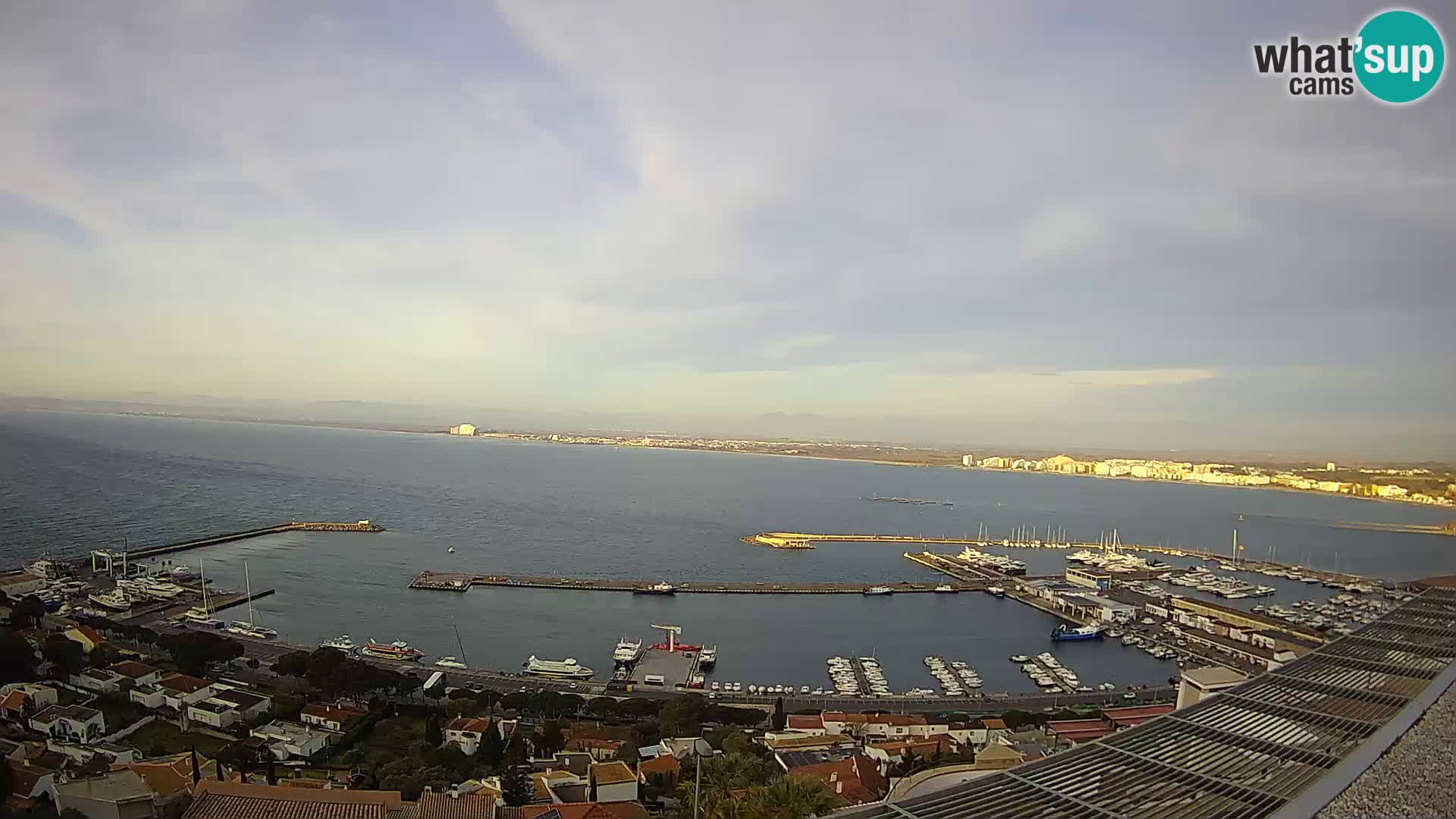 Roses – Puerto pesquero  y la bahía de Roses