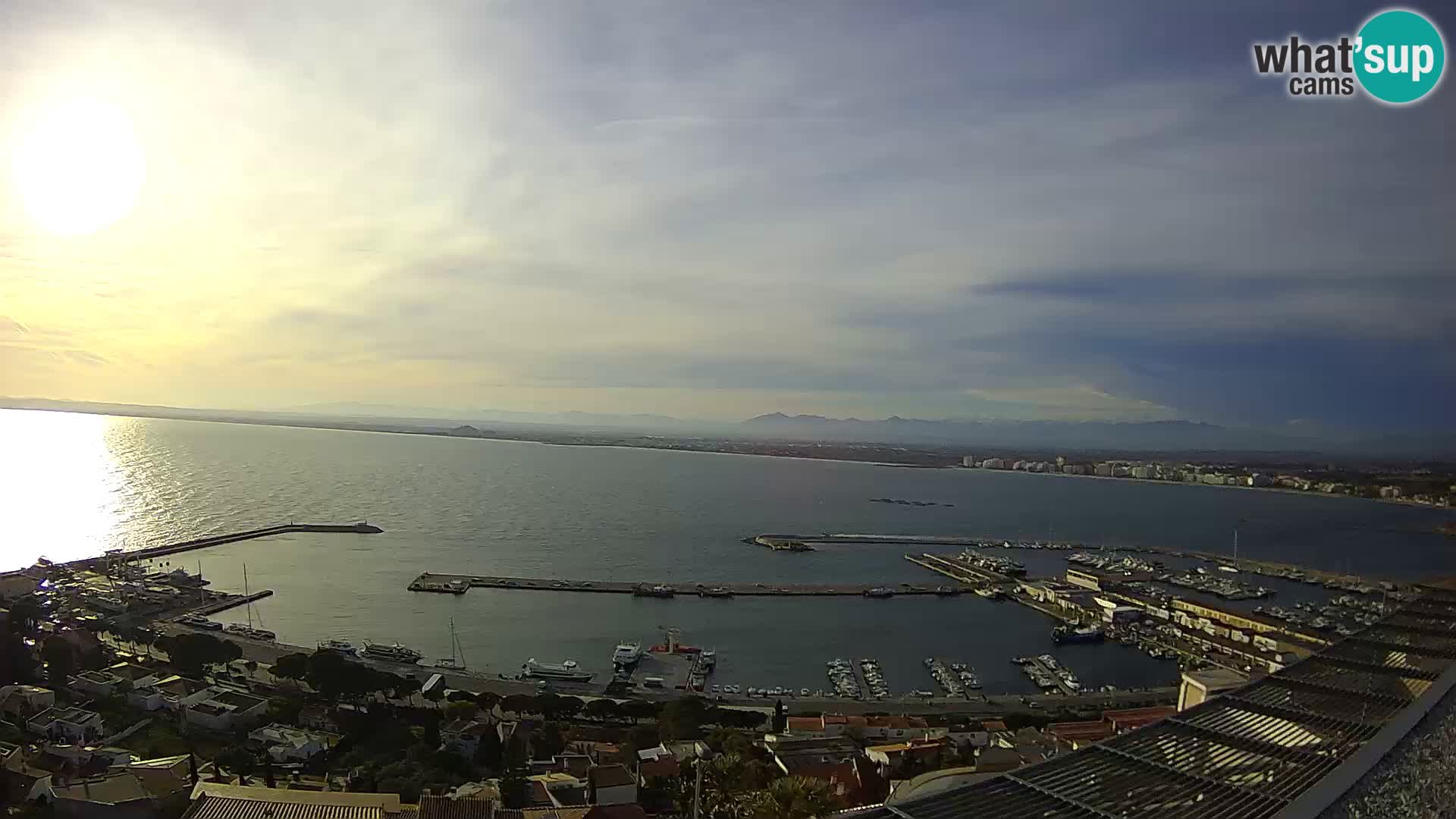 Roses –  Port de pêche  et la baie