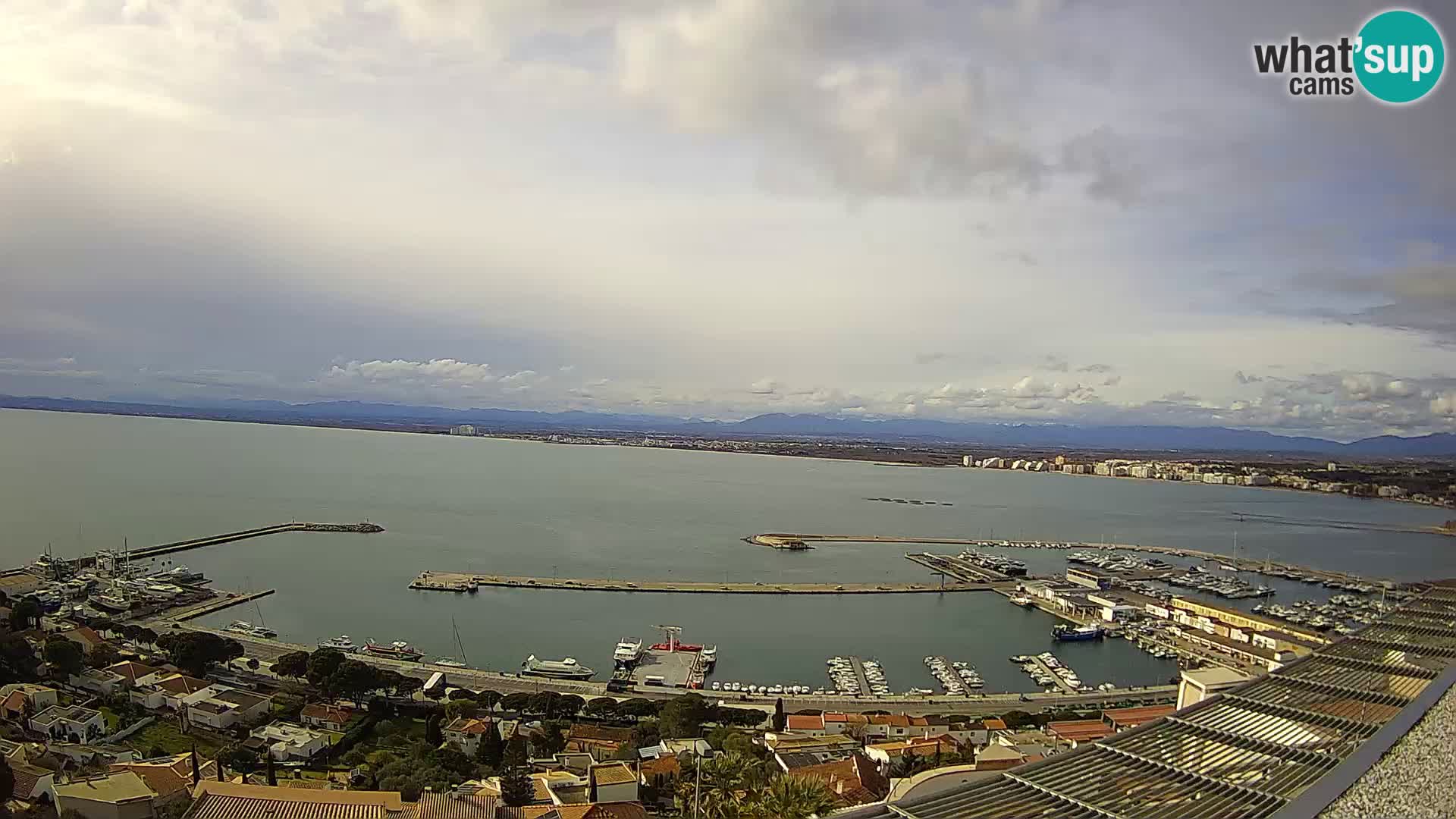 Livecam Hafen Roses – Fischereihafen und die Bucht