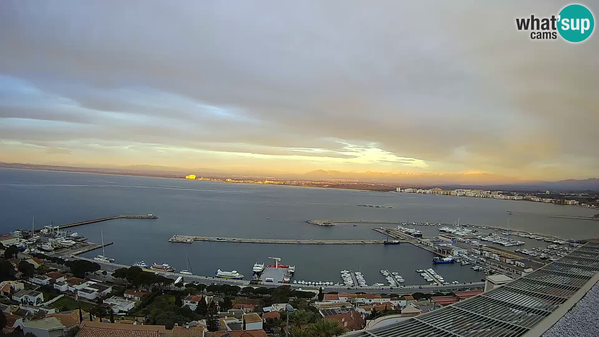 Roses – Porto di pesce e la baia