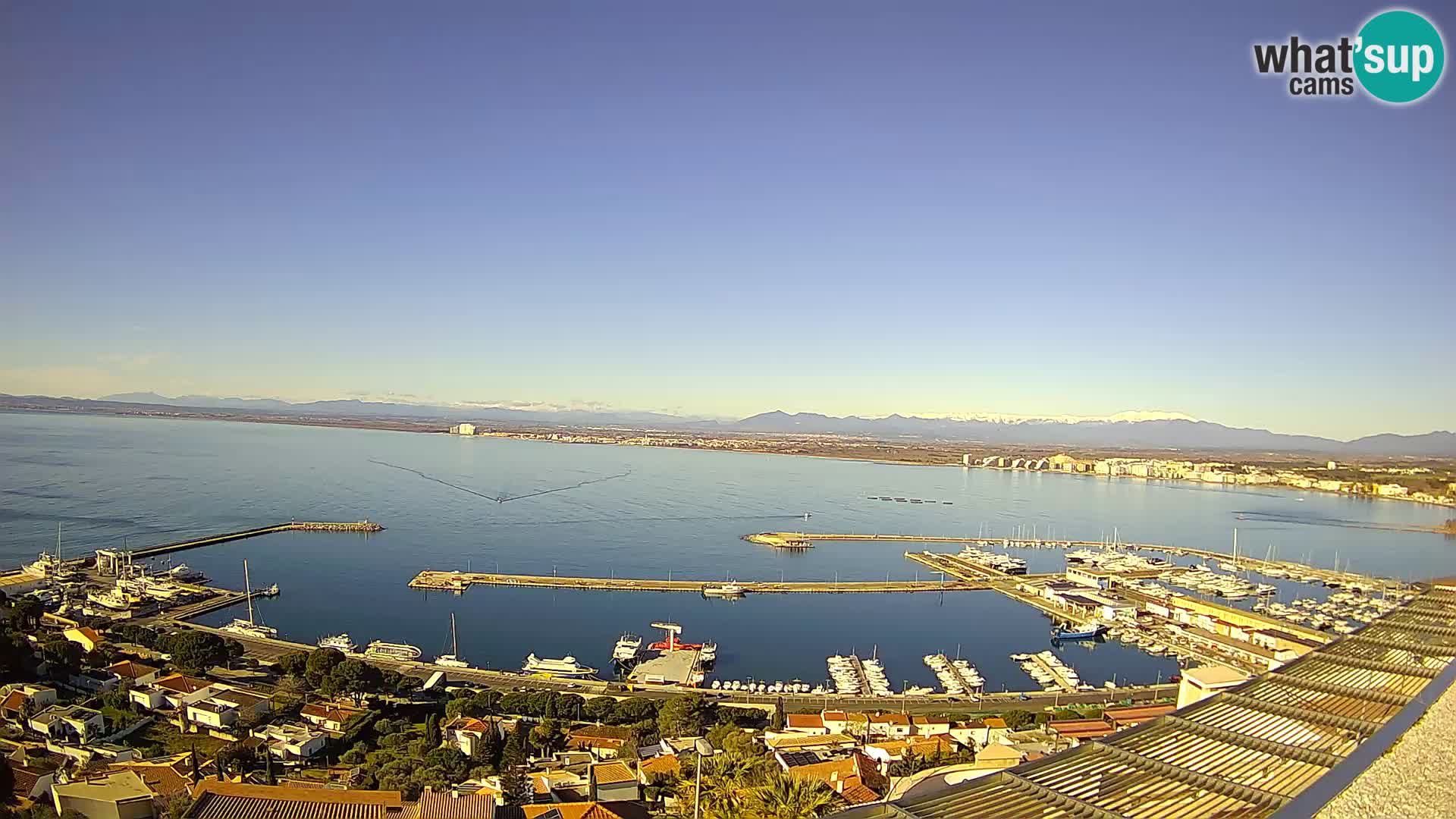 Roses –  Port de pêche  et la baie