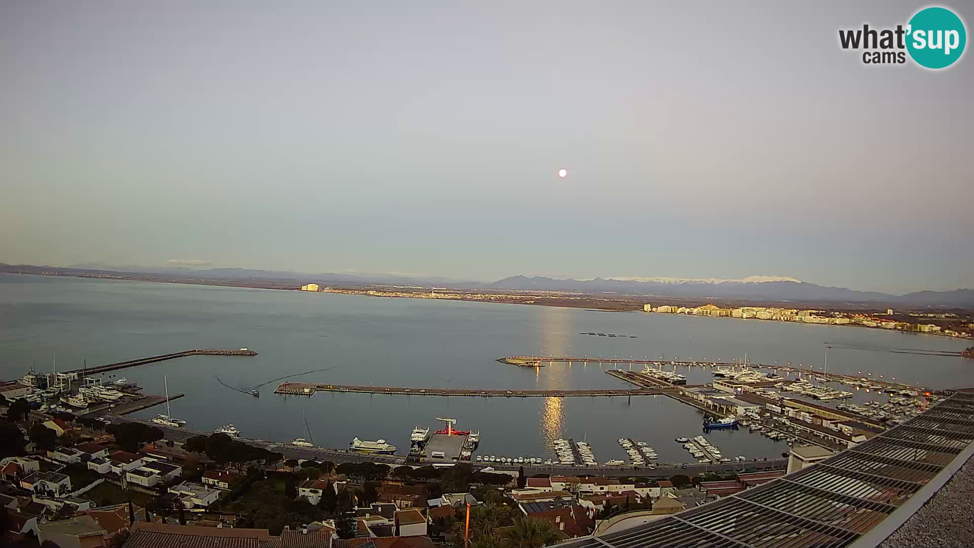 Roses – Puerto pesquero y la bahía de Roses