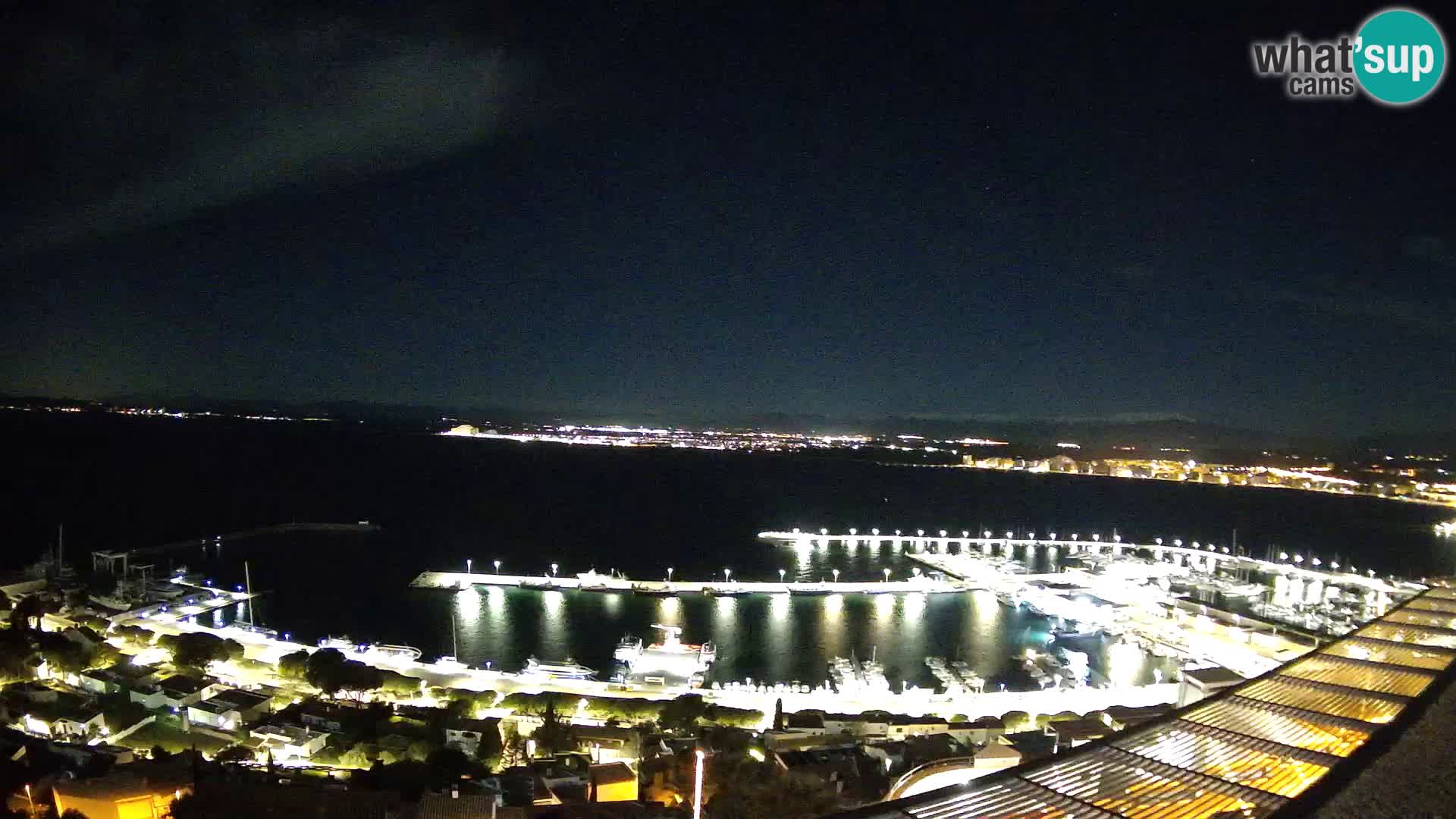 Roses – Puerto pesquero  y la bahía de Roses