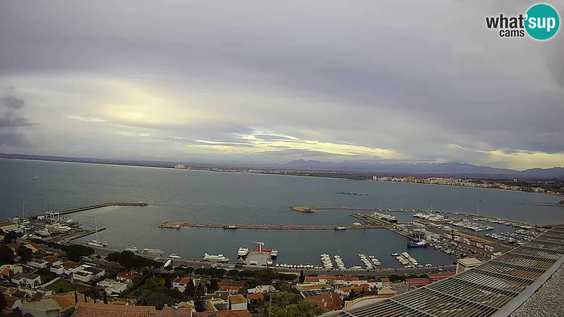 Roses – Porto di pesce e la baia