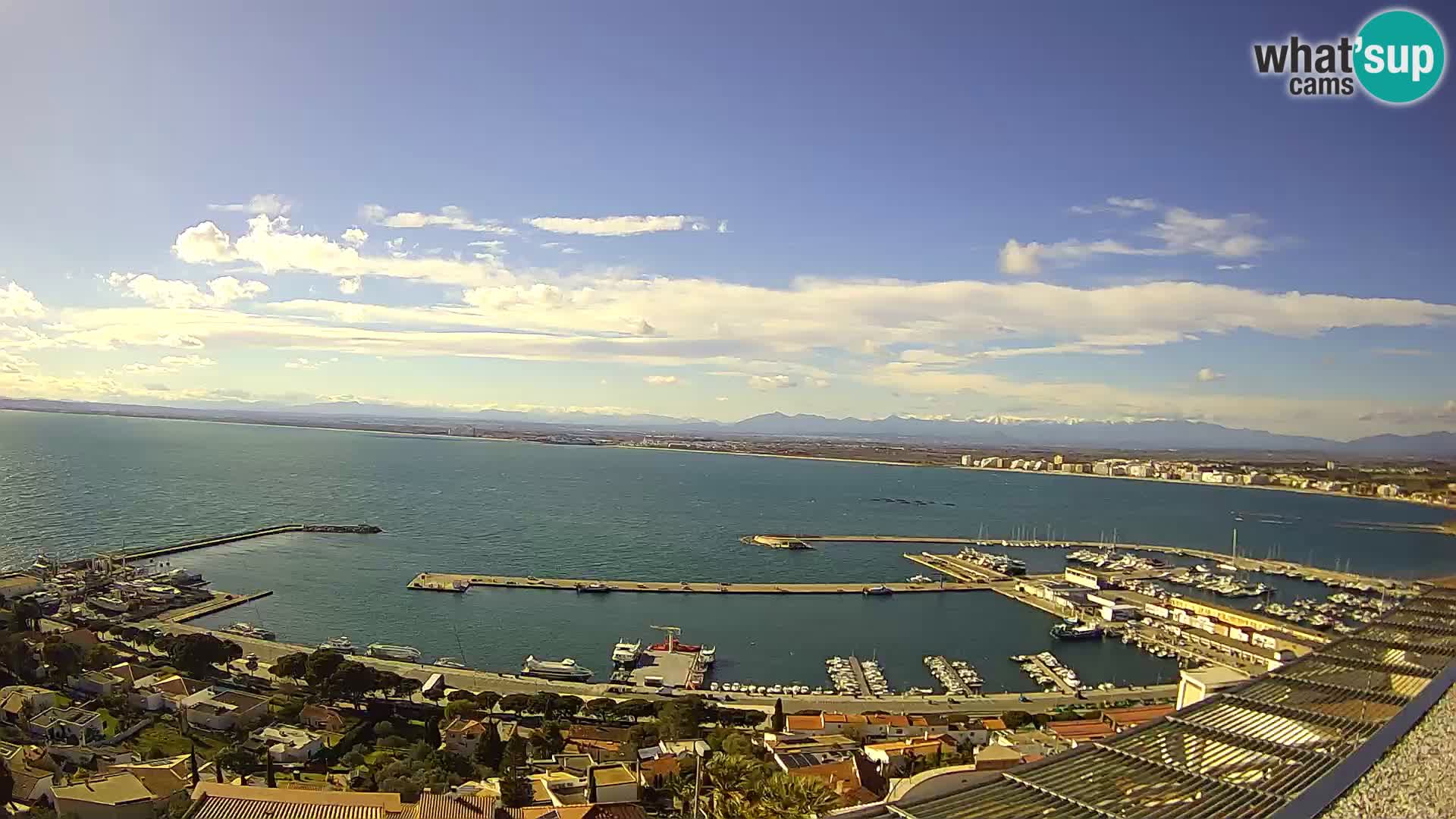 Roses – Puerto pesquero  y la bahía de Roses