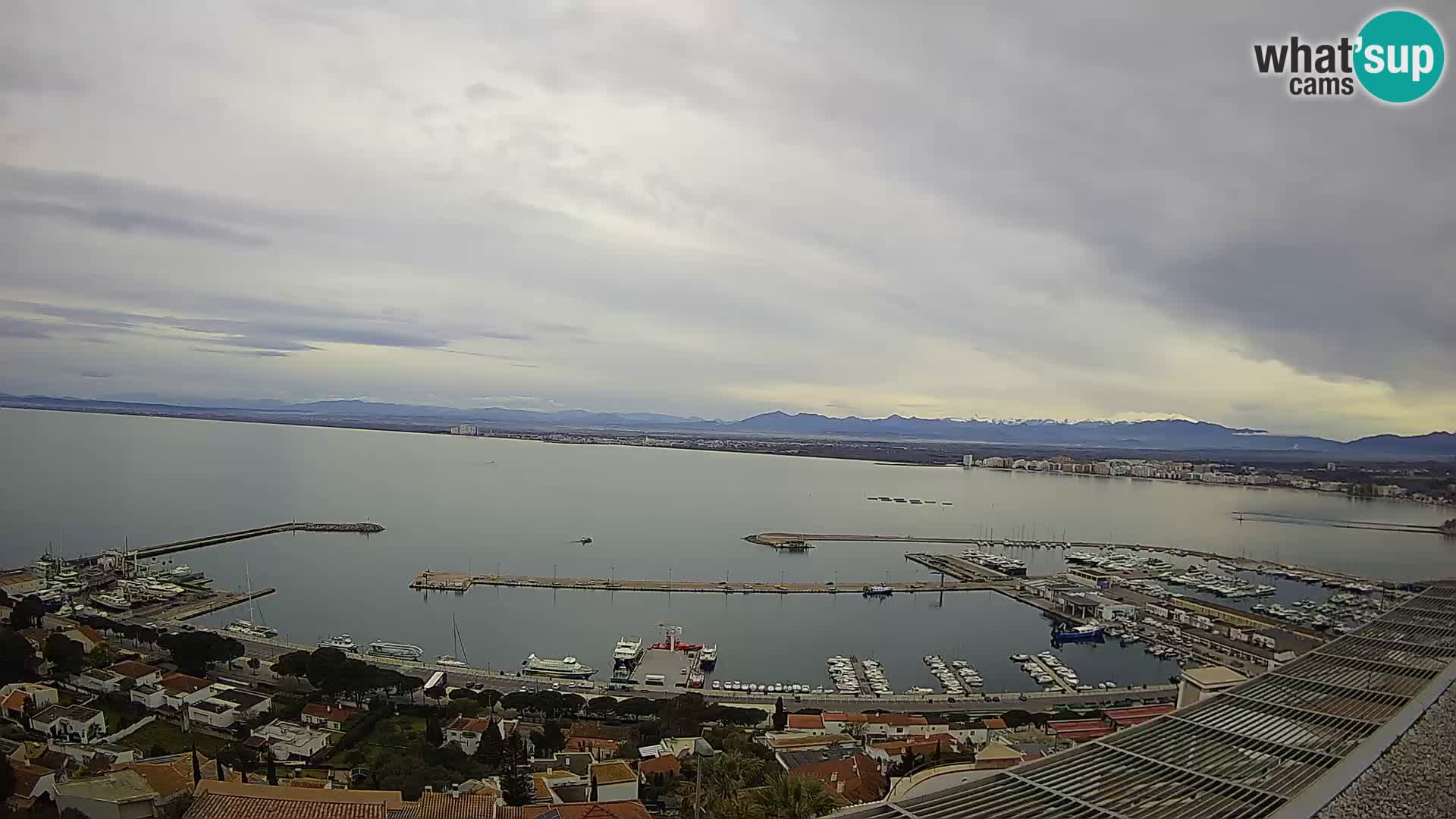 Roses – Porto di pesce e la baia