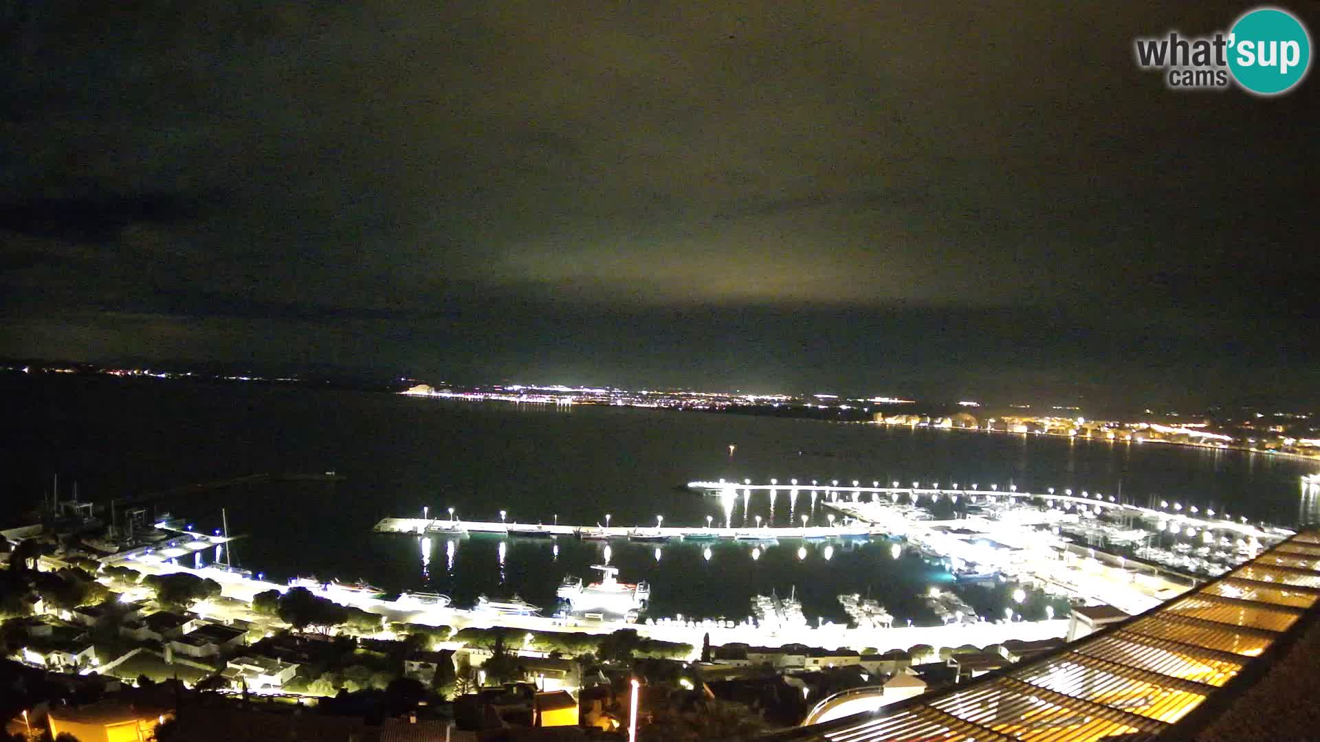 Roses – Ribiško pristanišče  in zaliv