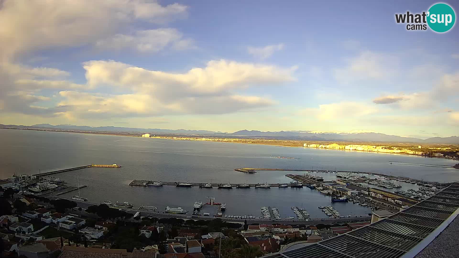 Roses – Ribiško pristanišče  in zaliv