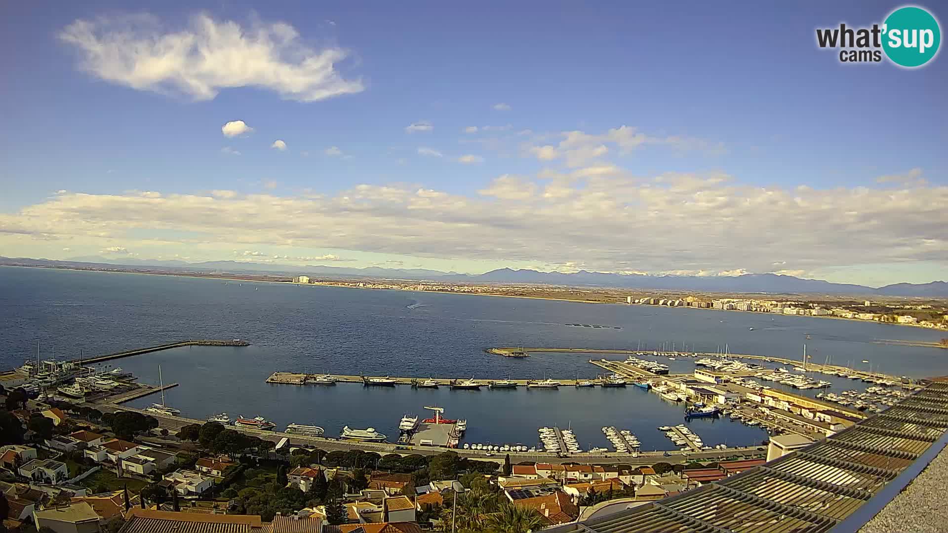 Livecam Hafen Roses –  Fischereihafen und die Bucht