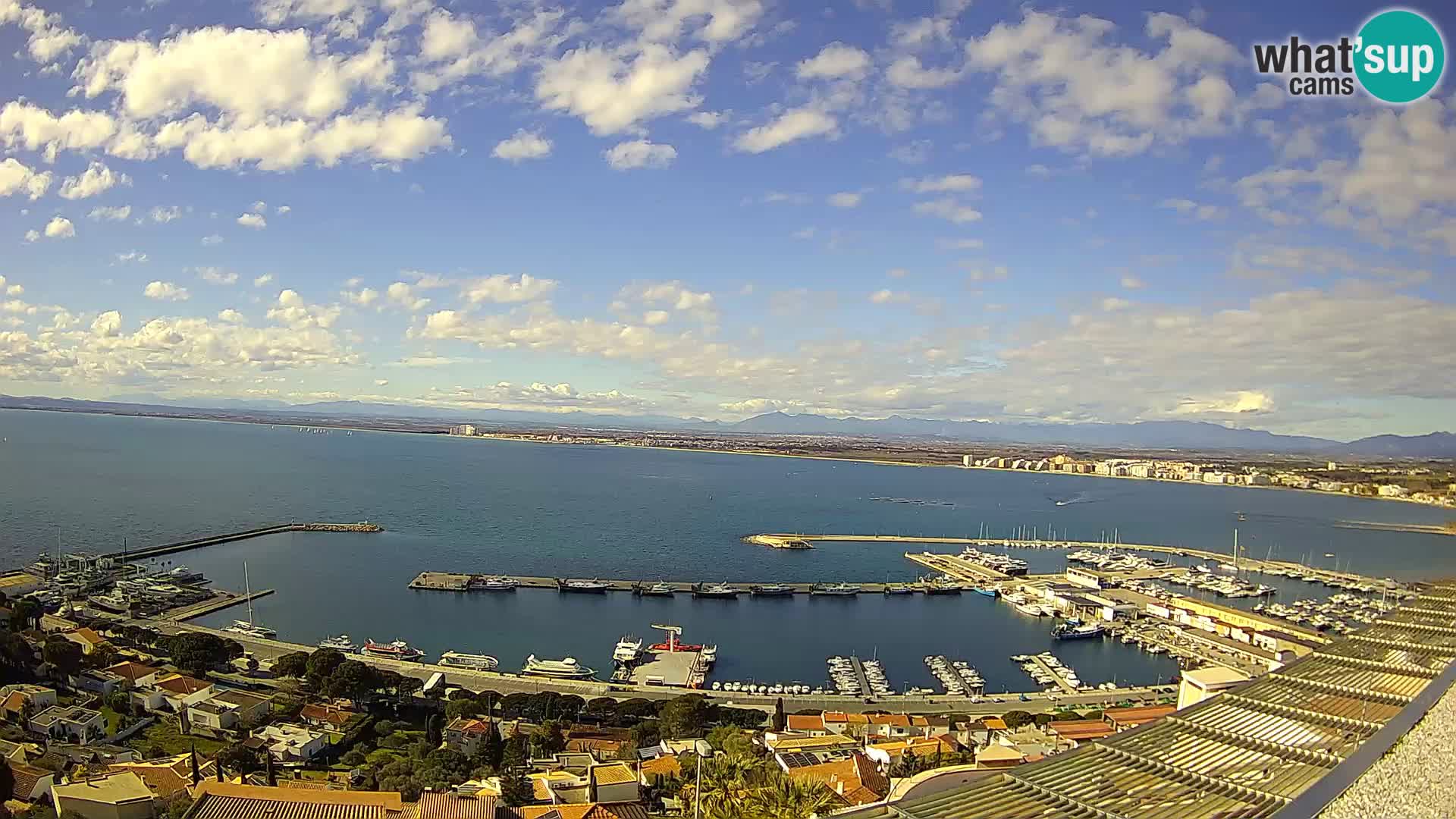 Roses – Ribiško pristanišče  in zaliv