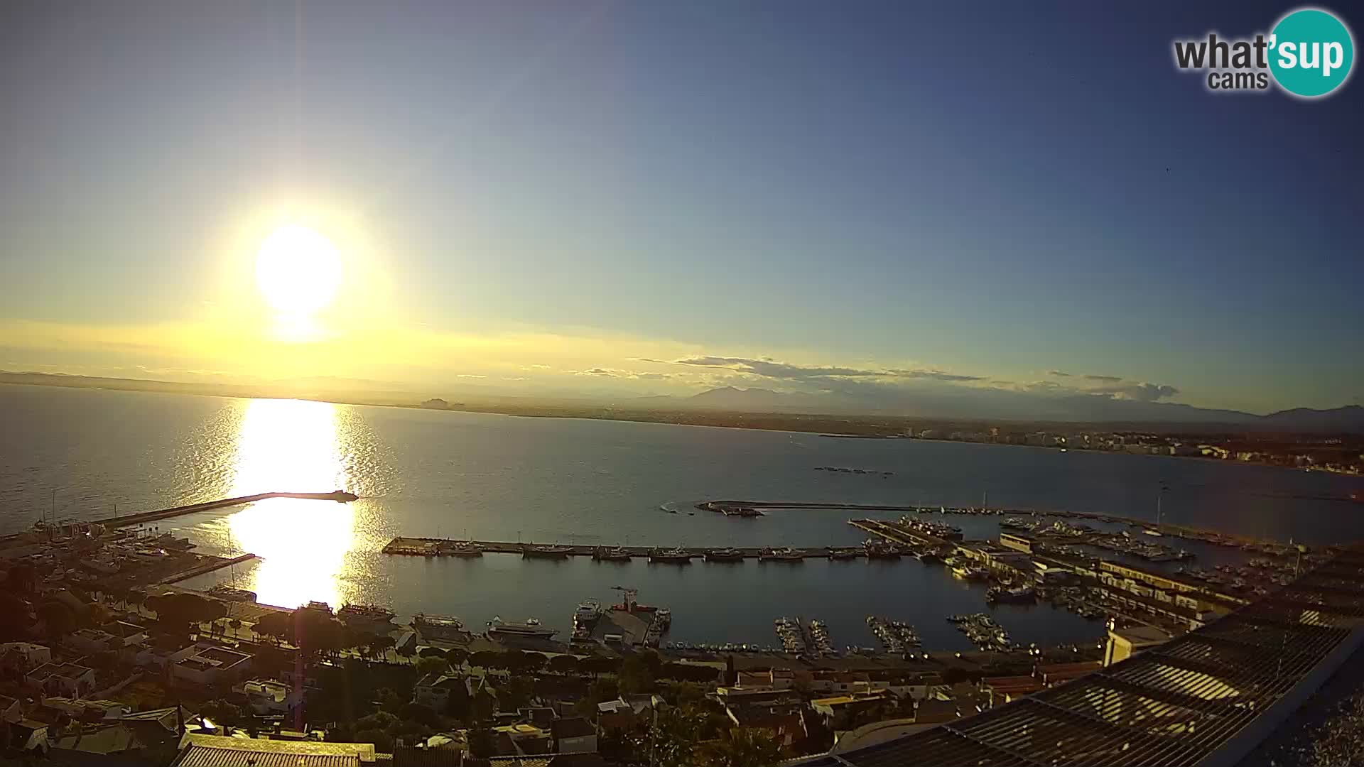 Livecam Hafen Roses –  Fischereihafen und die Bucht