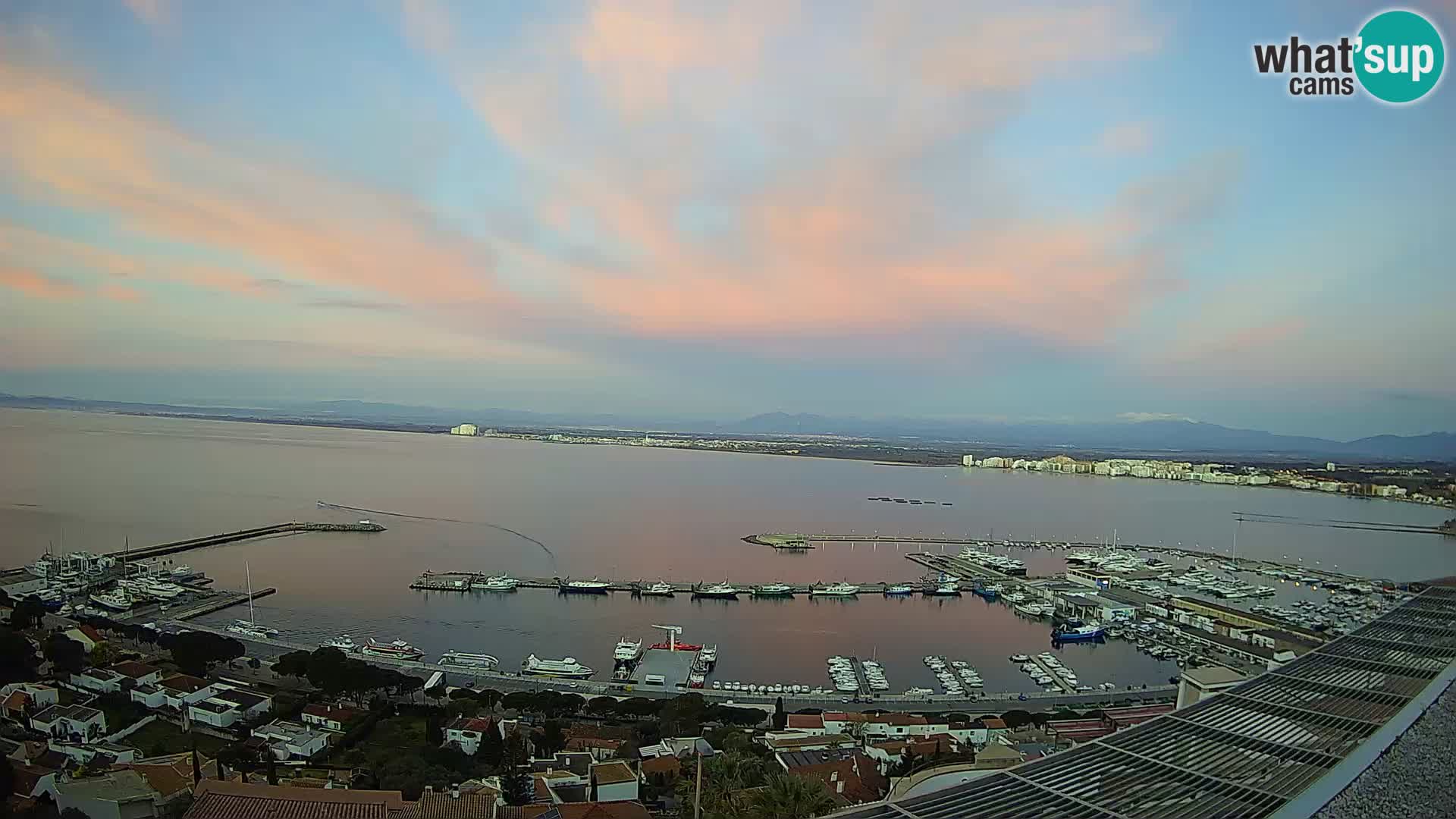 Roses – Ribiško pristanišče  in zaliv