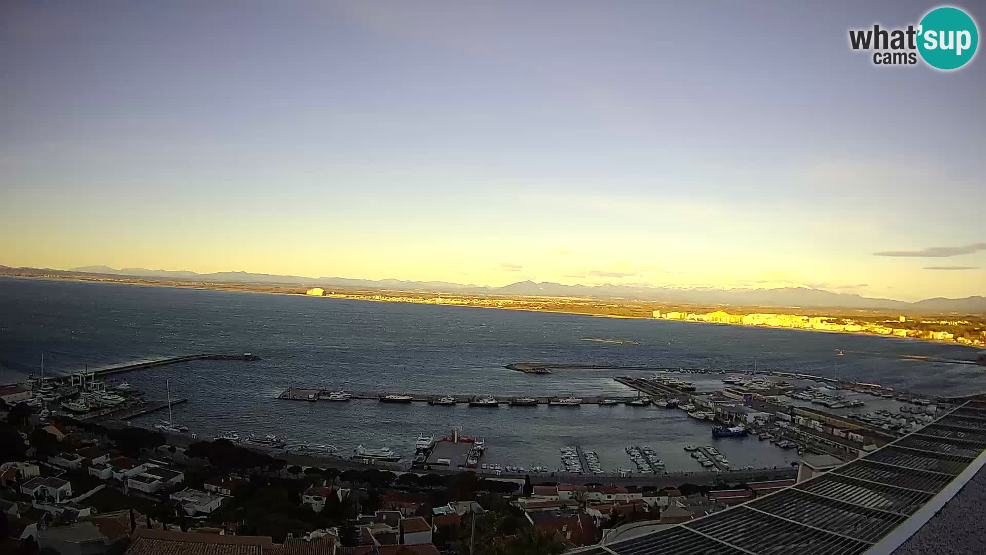Roses –  Port de pêche  et la baie