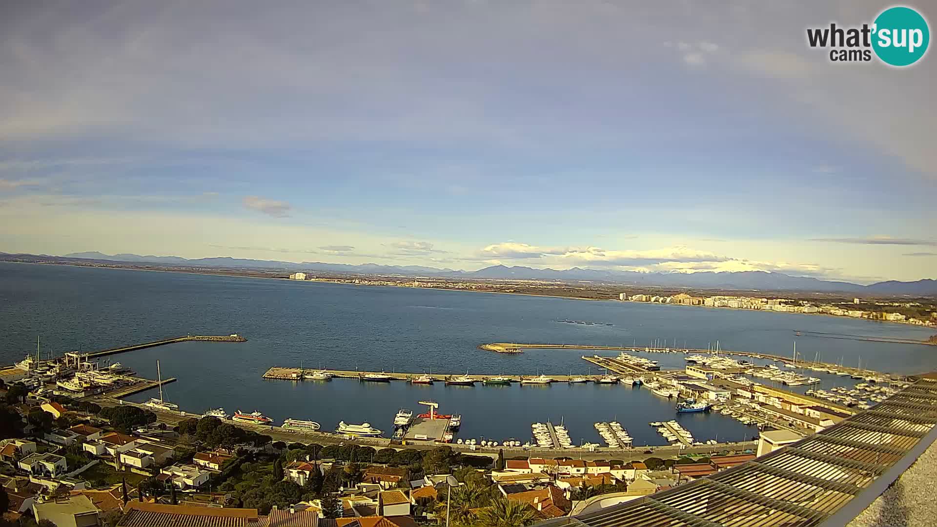 Roses –  Port de pêche  et la baie