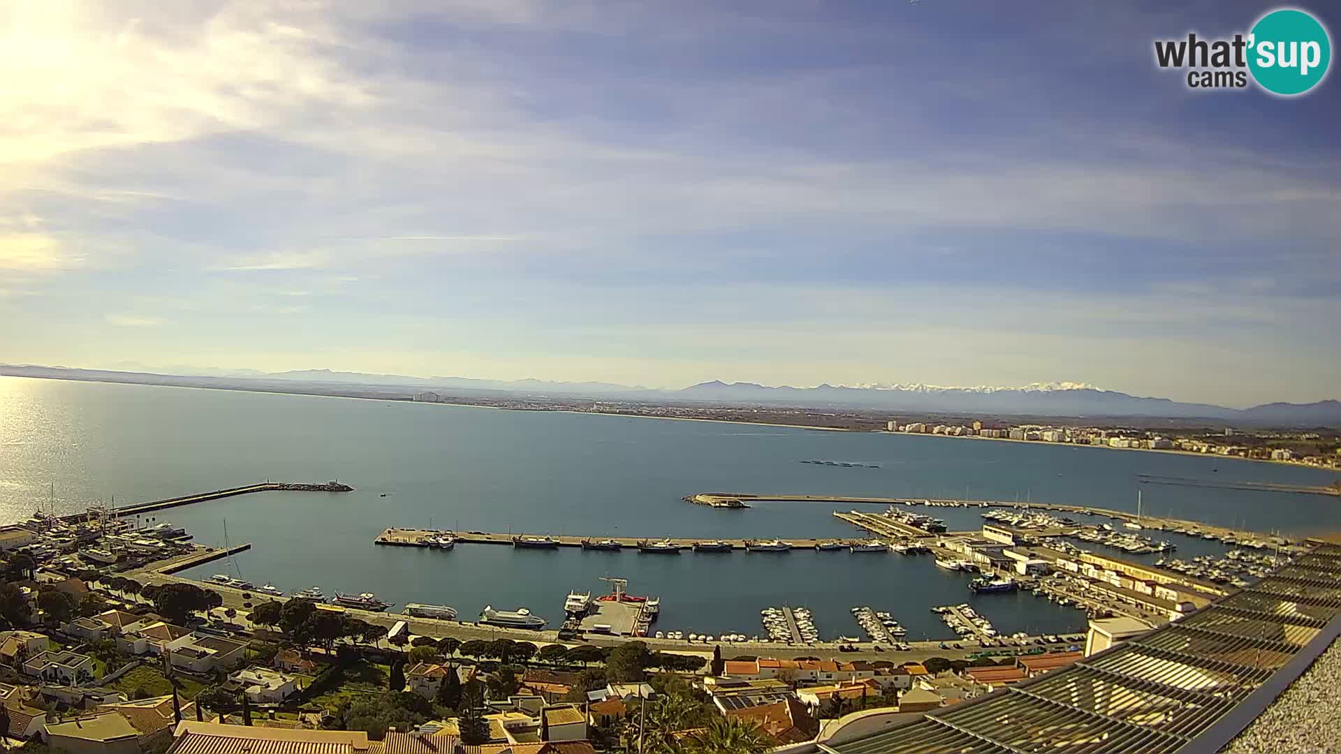 Roses – Puerto pesquero  y la bahía de Roses