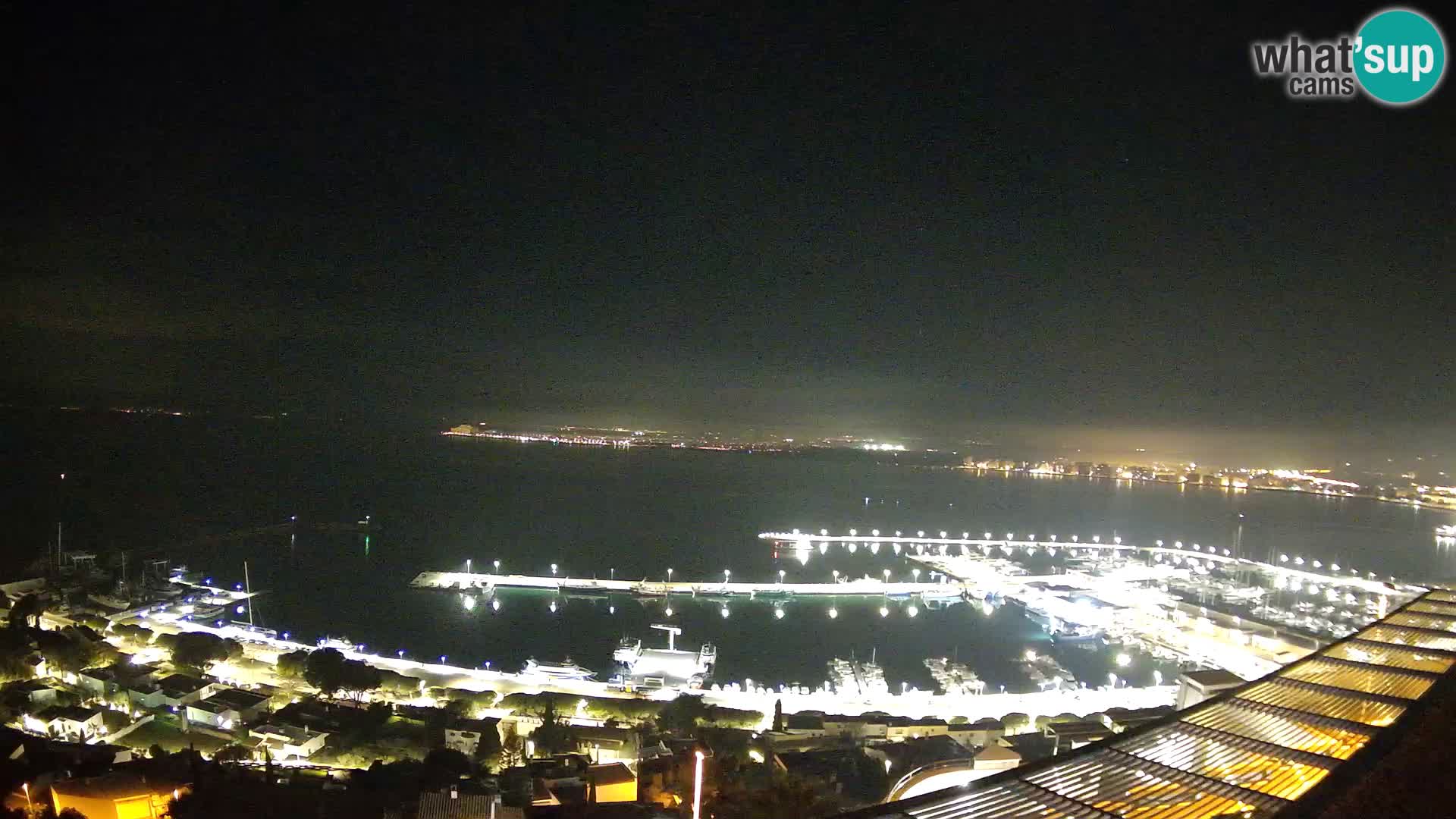 Livecam Hafen Roses – Fischereihafen und die Bucht