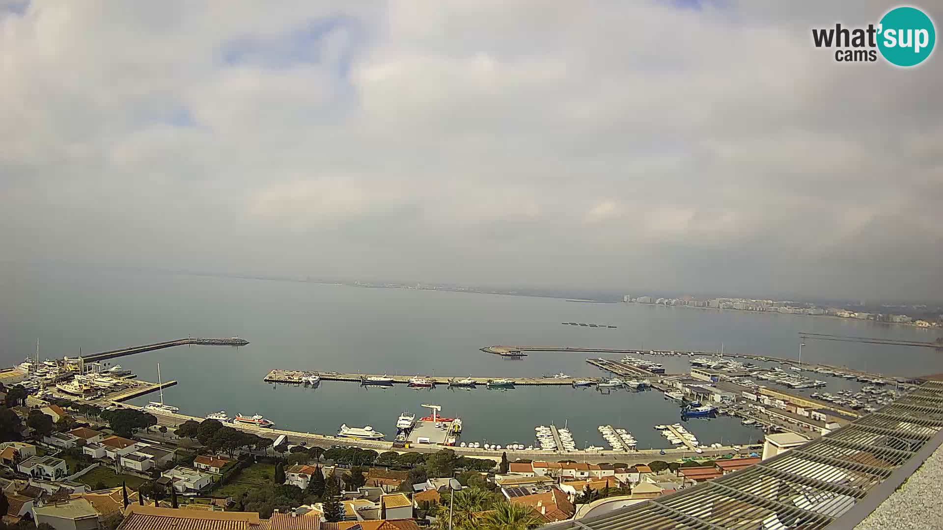 Roses – Ribiško pristanišče  in zaliv