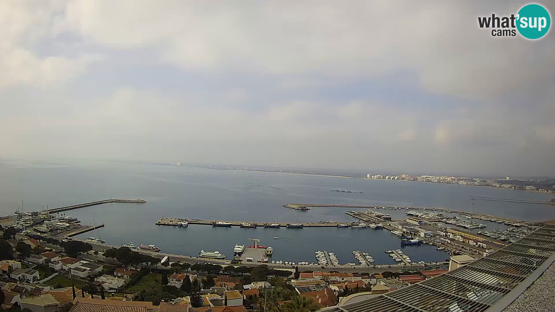 Roses – Ribiško pristanišče  in zaliv