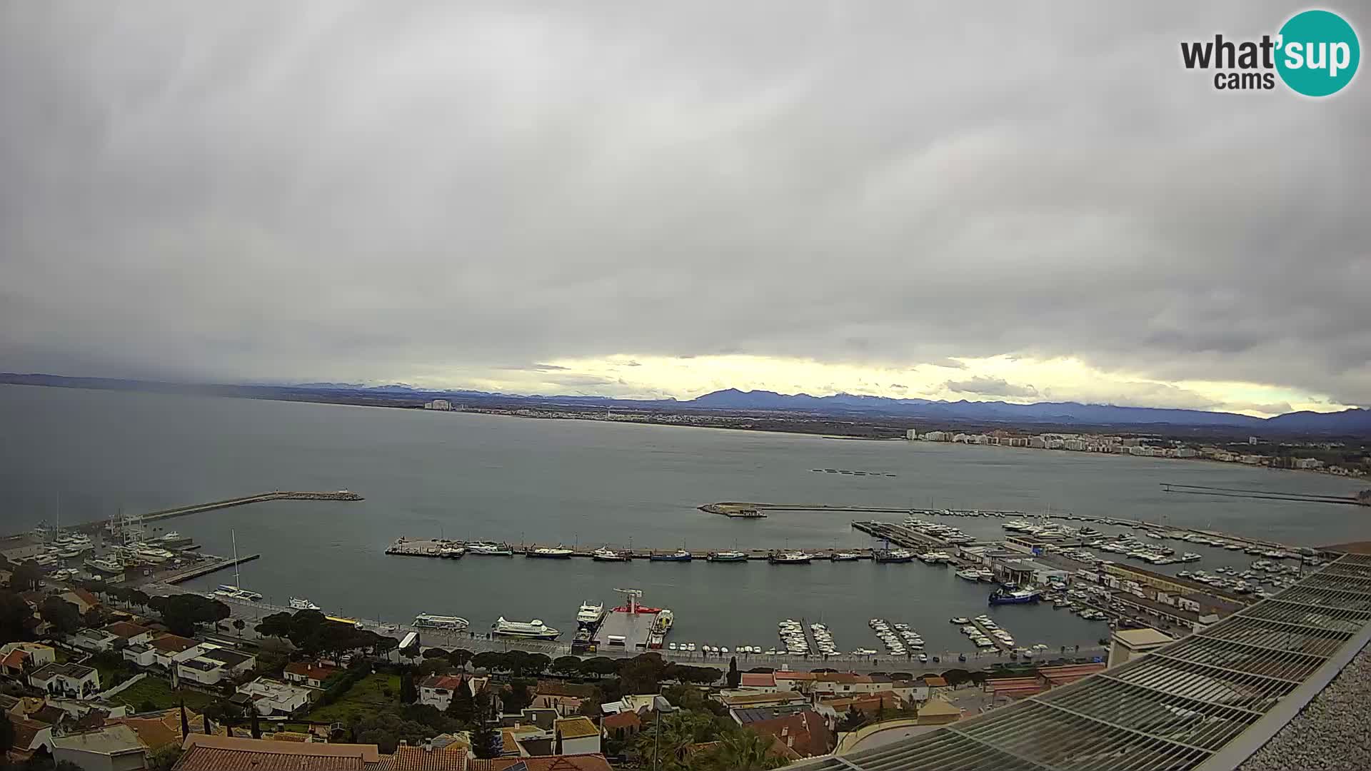 Live cam Port of Roses – Costa Brava
