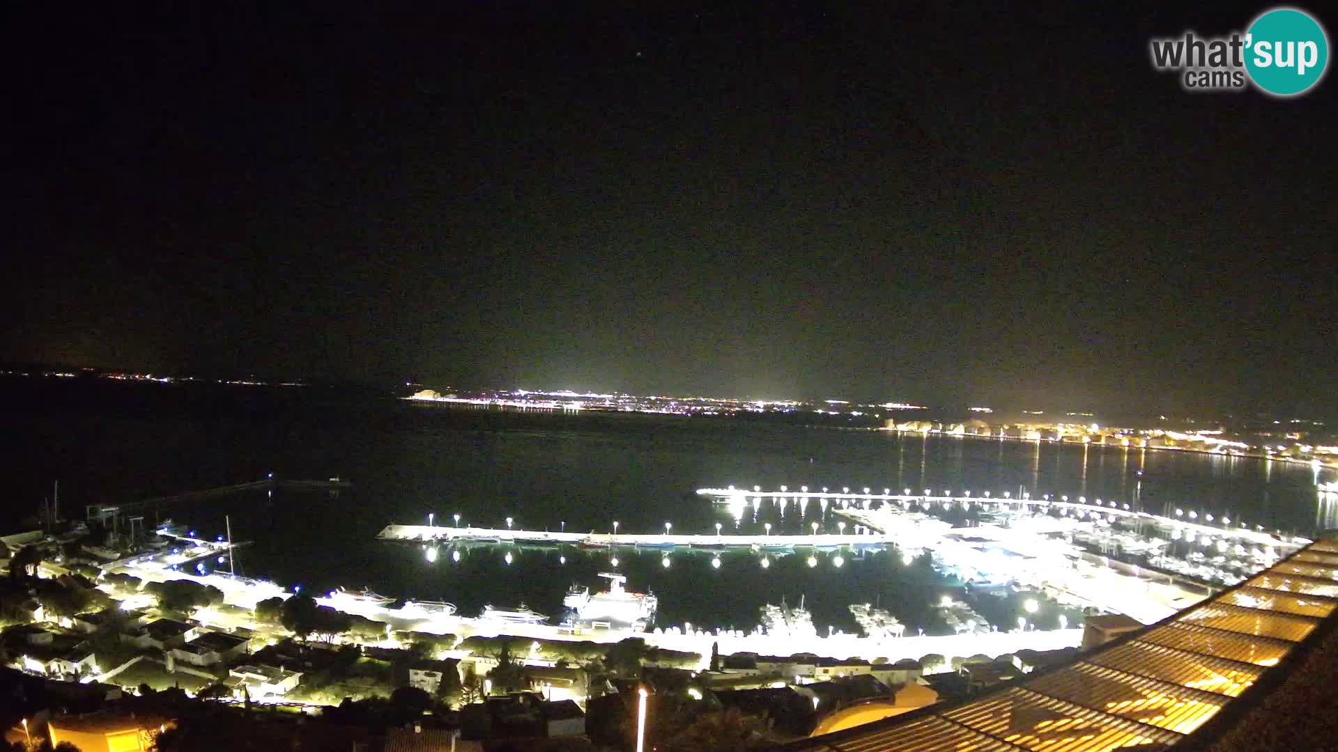 Livecam Hafen Roses –  Fischereihafen und die Bucht