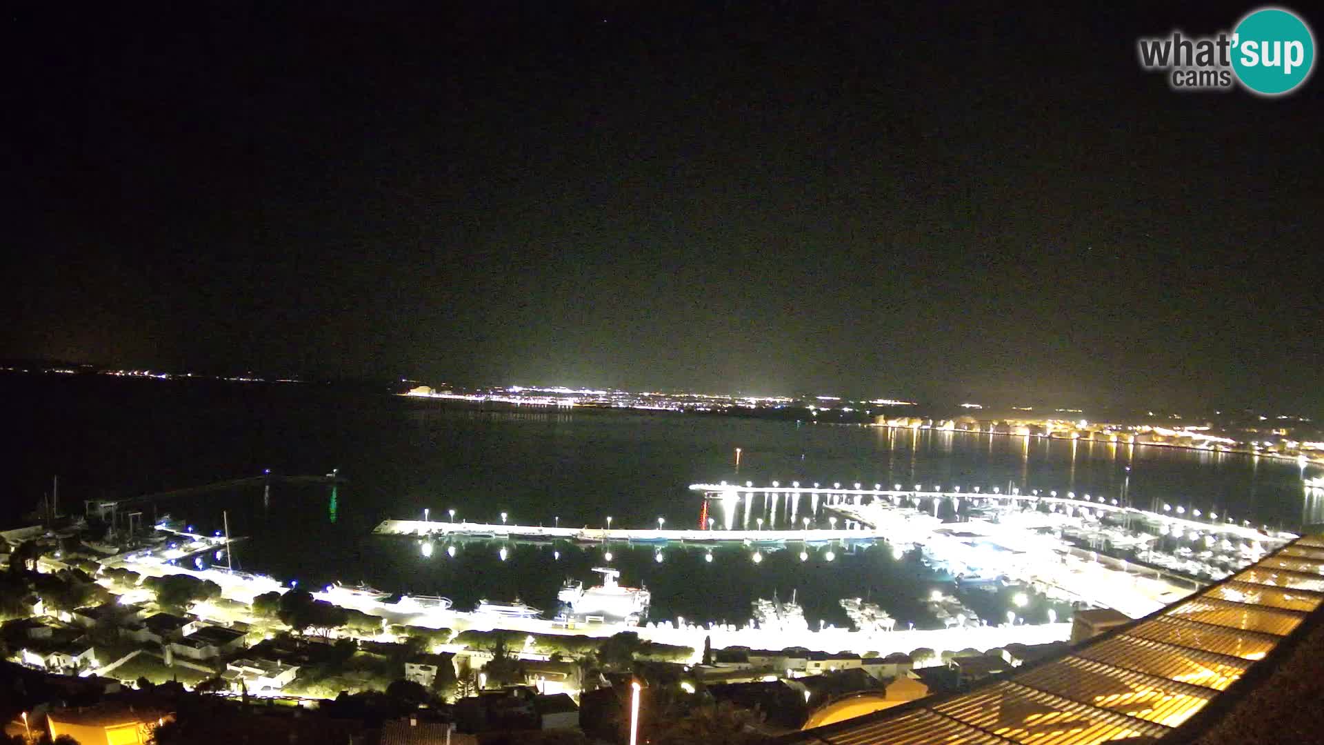 Roses – Ribiško pristanišče  in zaliv