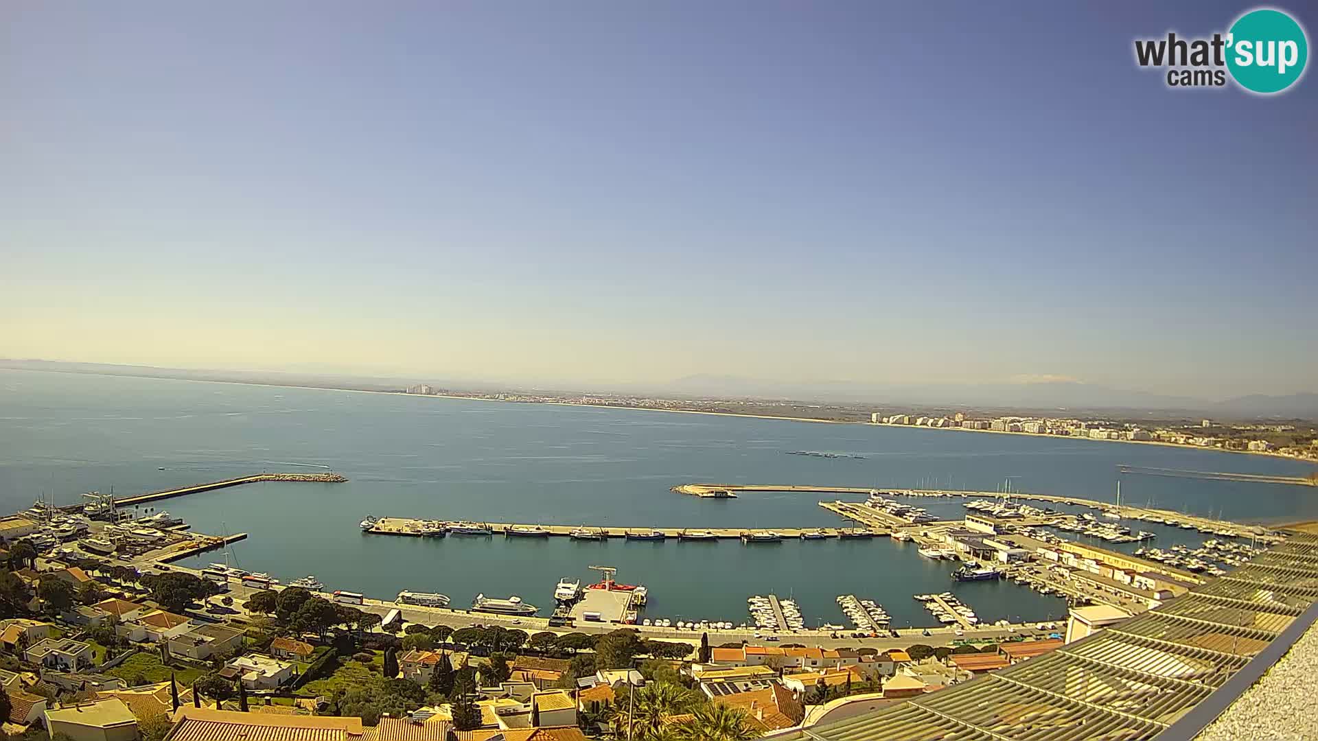 Livecam Hafen Roses –  Fischereihafen und die Bucht