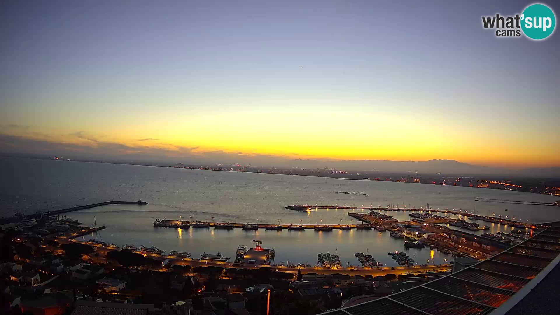 Roses – Puerto pesquero  y la bahía de Roses